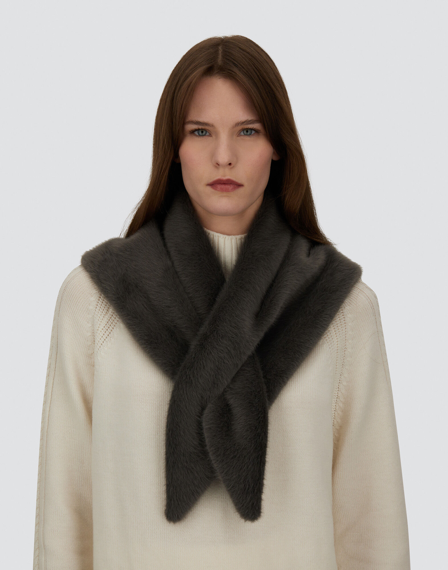 SCARF IN LADY ALTERNATIVE FUR