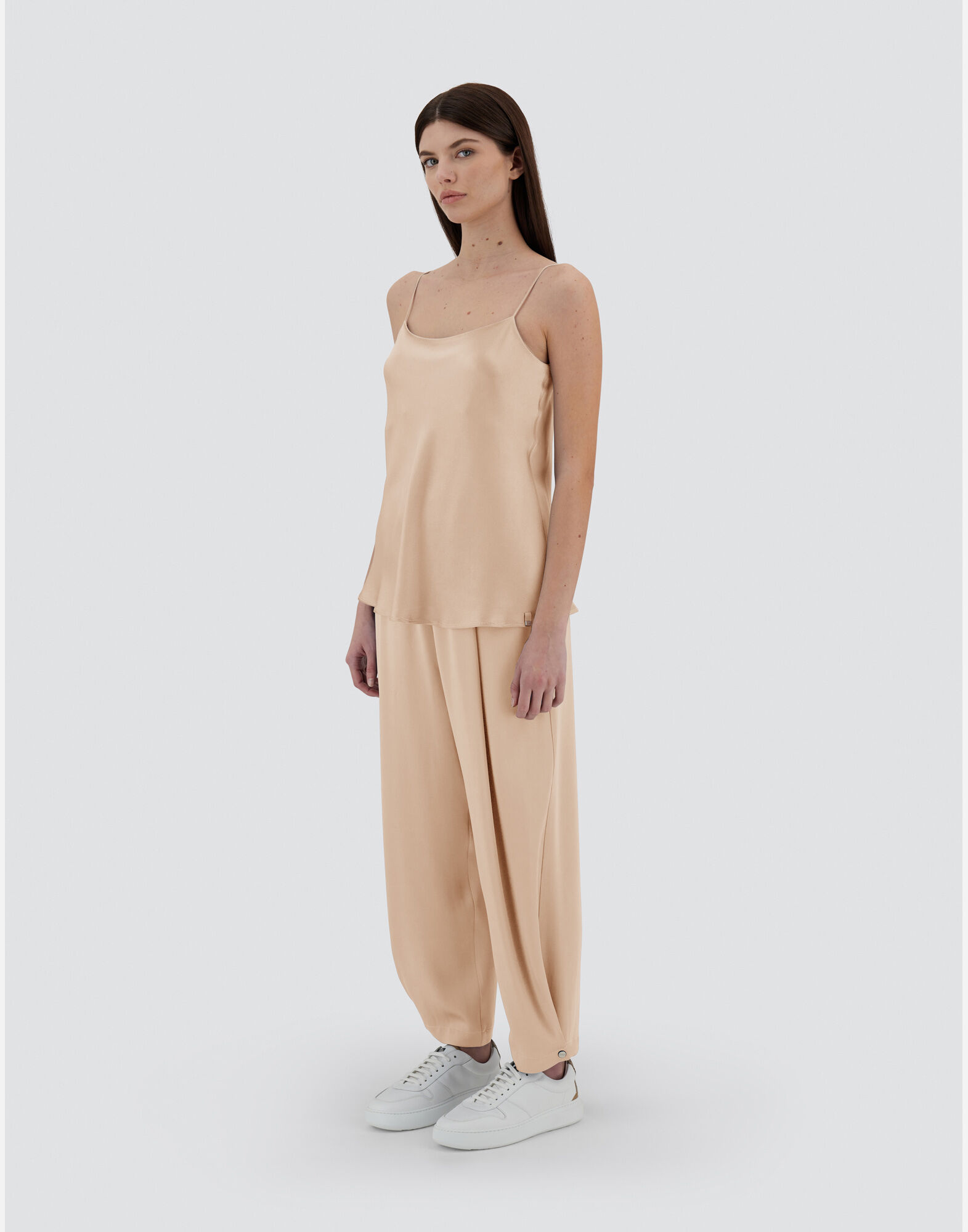 RESORT TROUSERS IN SATIN EFFECT