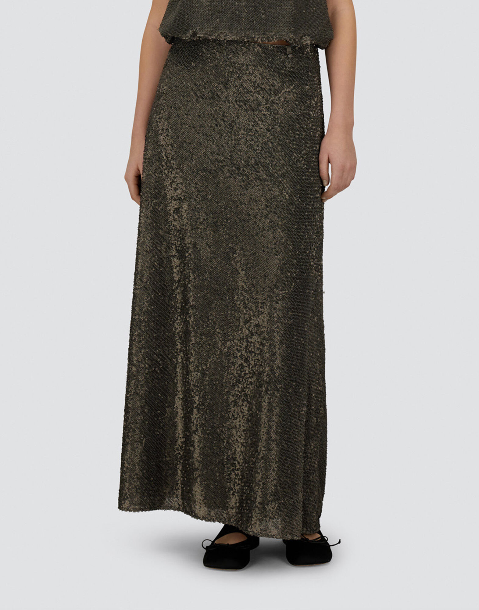 RESORT SKIRT IN MATT SEQUINS