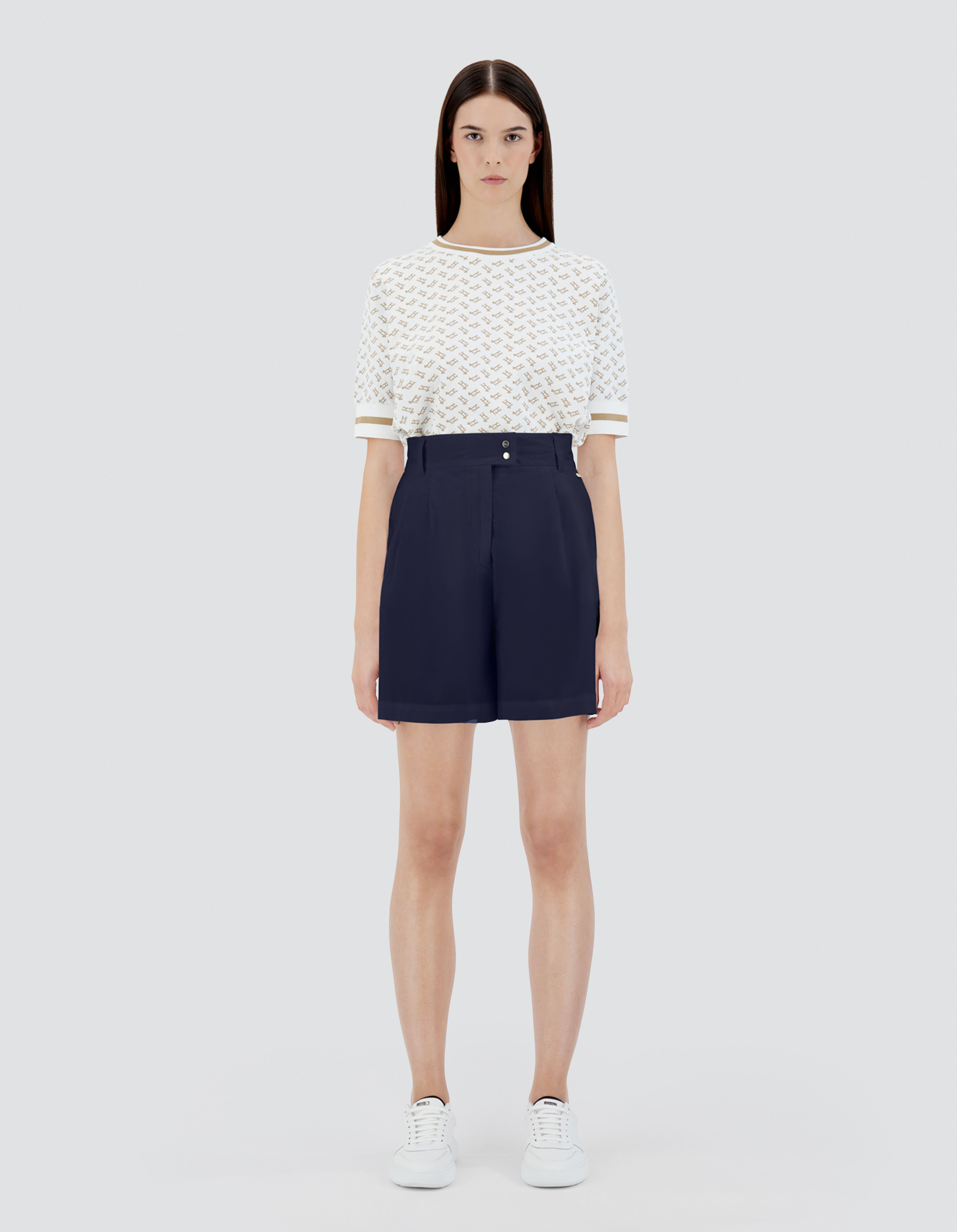 LIGHT COTTON STRETCH SHORTS