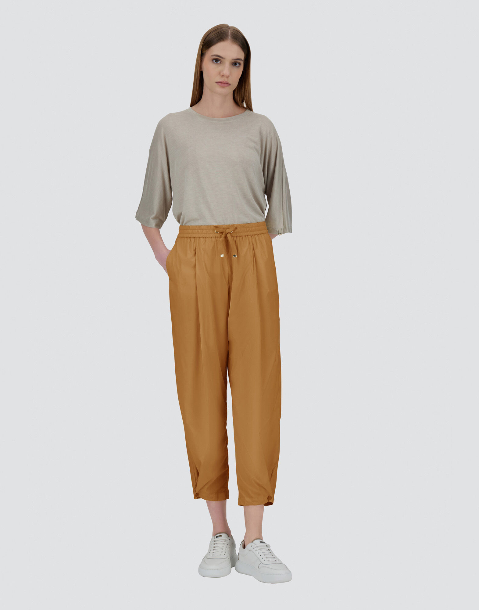 LIGHT NYLON STRETCH TROUSERS