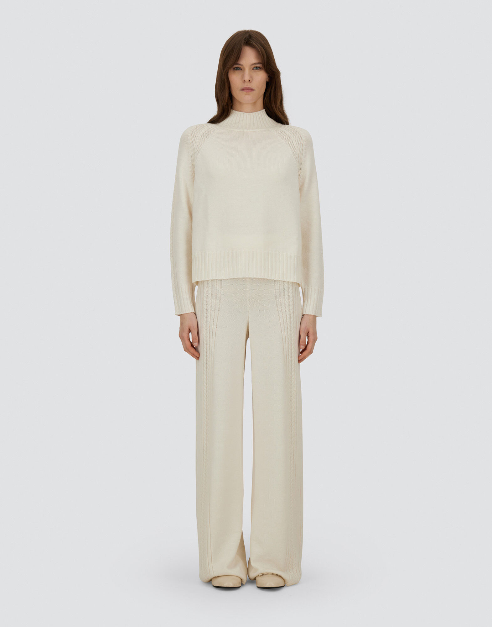 SWEATER IN RIBBED & BRAIDED MERINO WOOL
