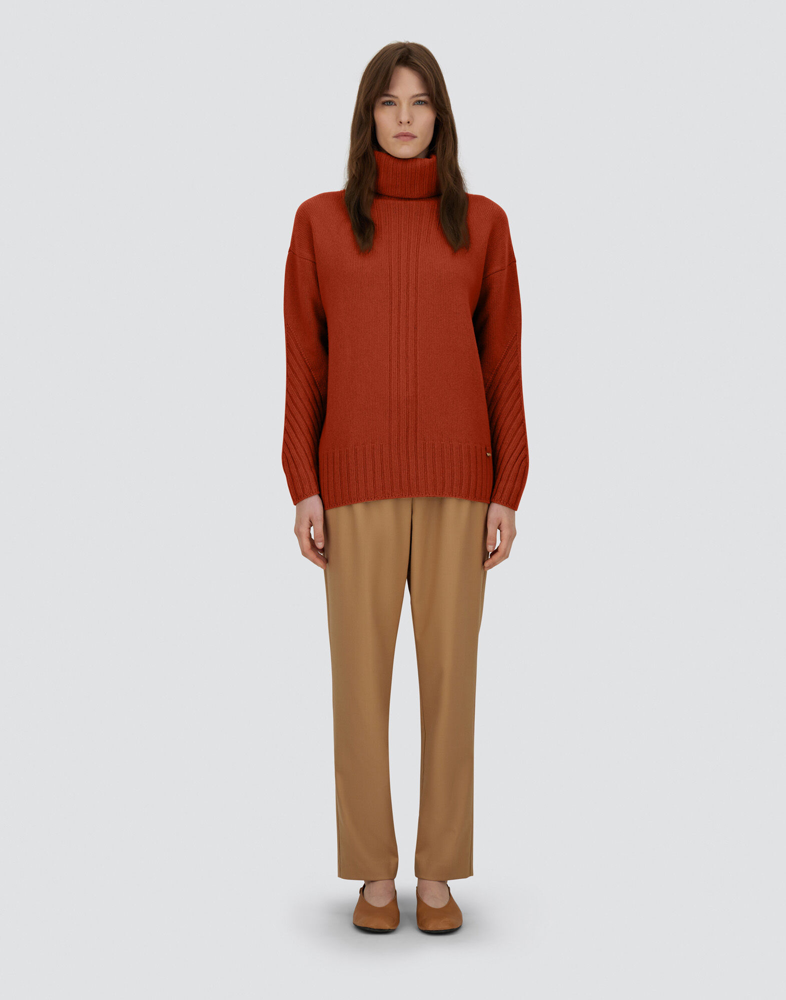 TURTLENECK SWEATER IN 100% WOOL