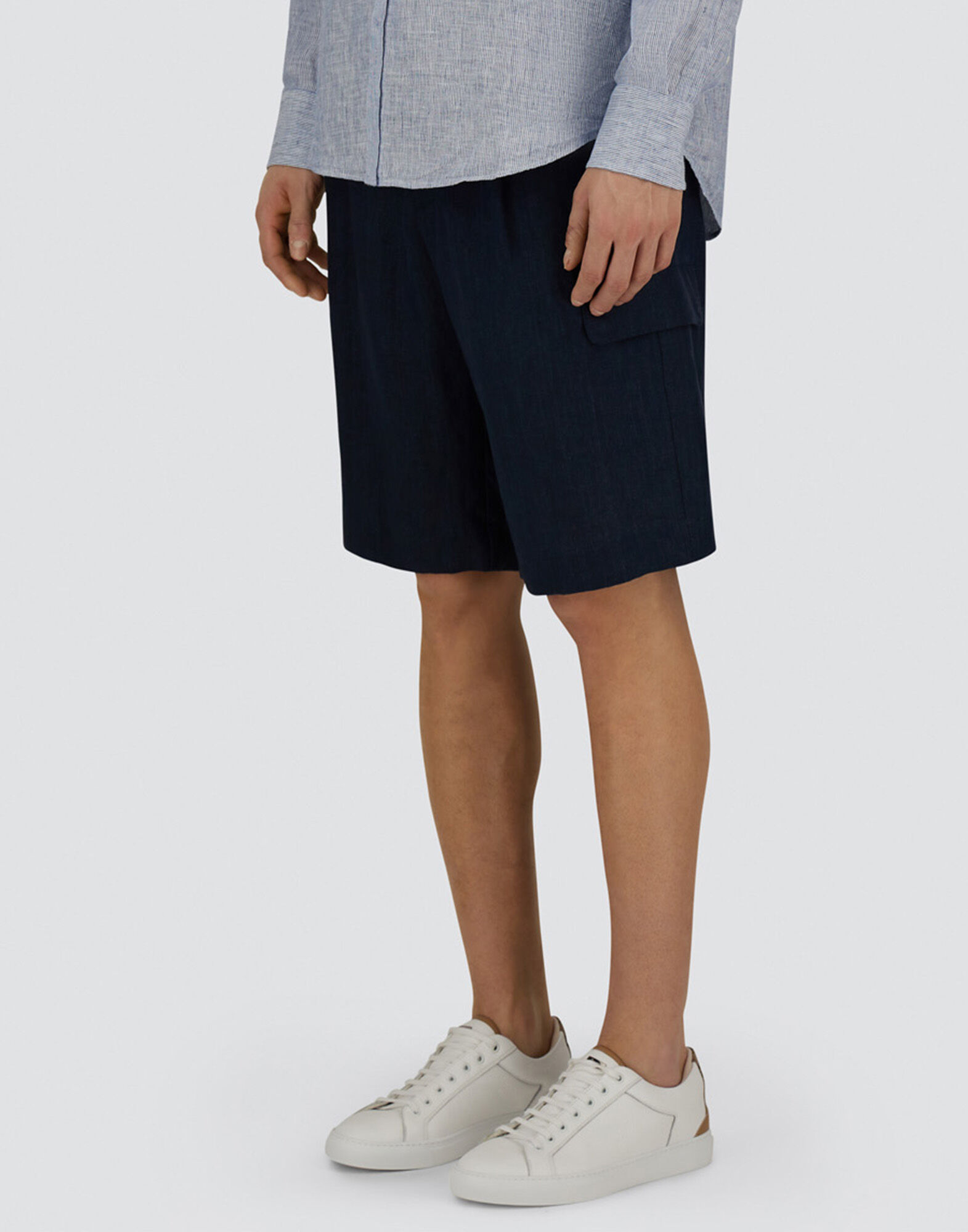RESORT BERMUDA SHORTS IN NEW LINEN