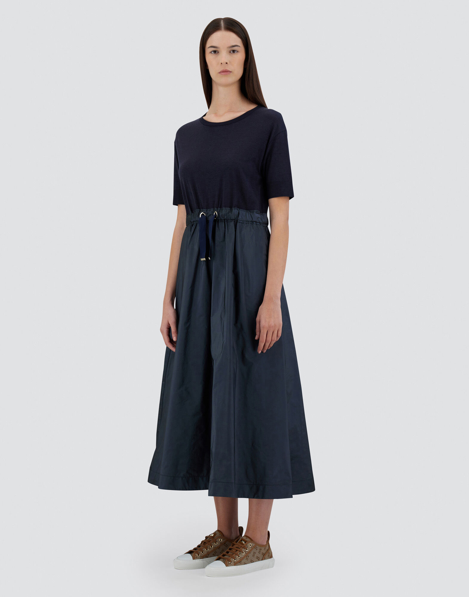 DRESS IN GLAM KNIT EFFECT AND TECHNO TAFFETA