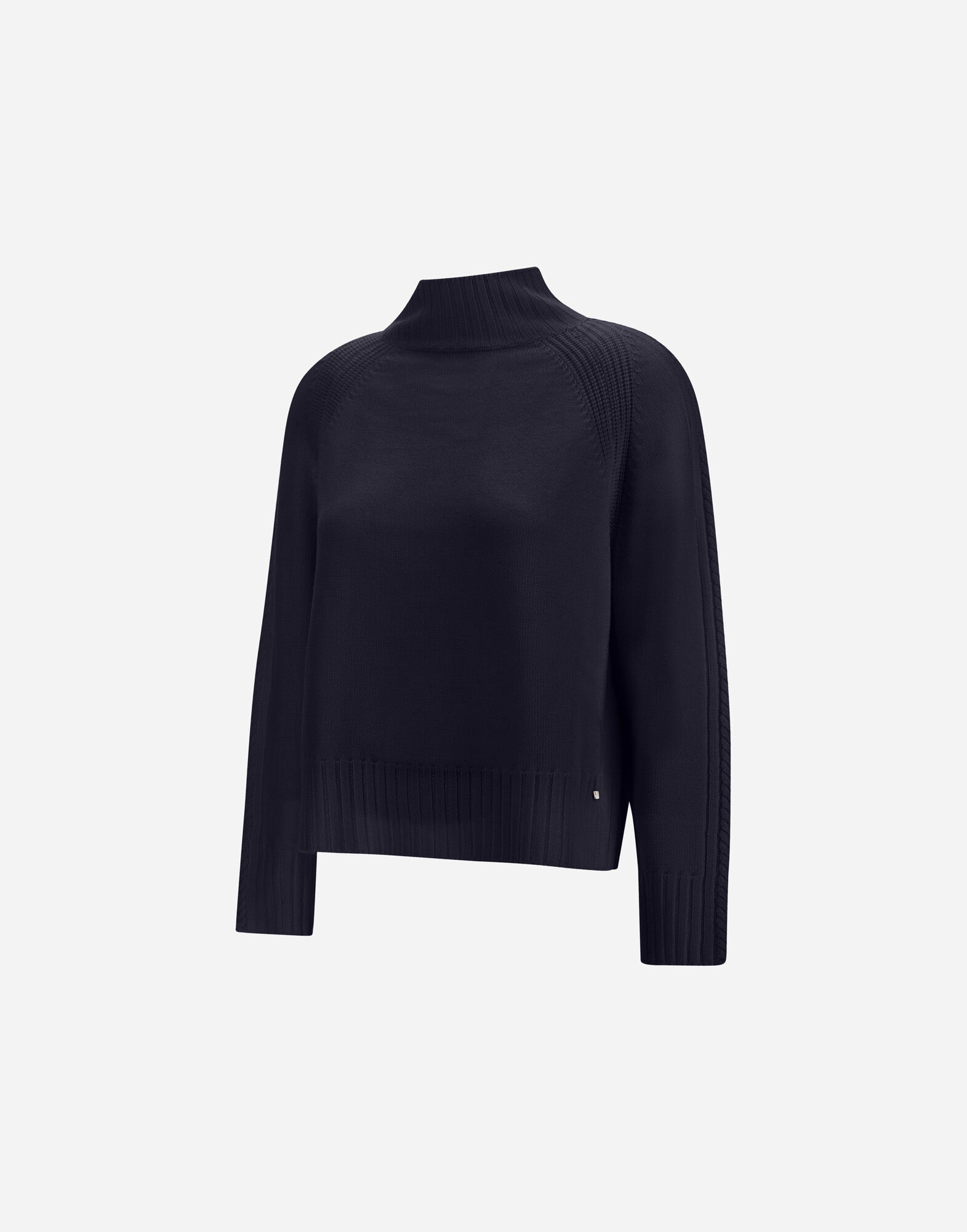 SWEATER IN RIBBED & BRAIDED MERINO WOOL