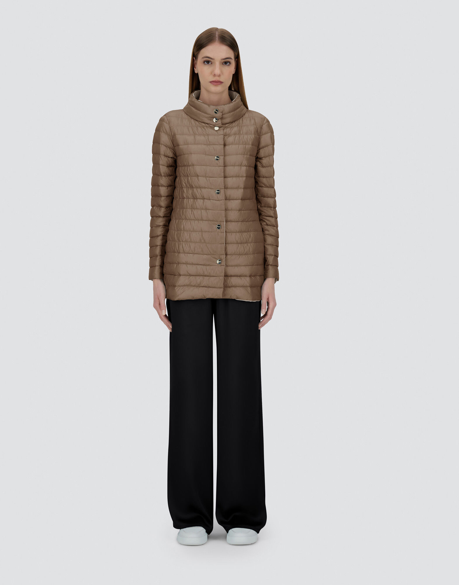 REVERSIBLE A-SHAPE JACKET IN NYLON ULTRALIGHT