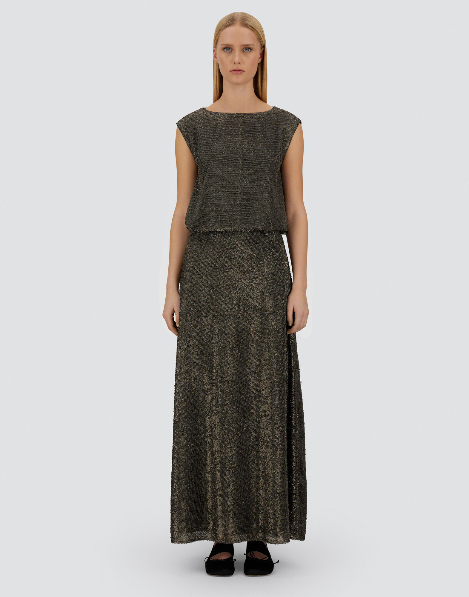 RESORT TOP IN MATT SEQUINS
