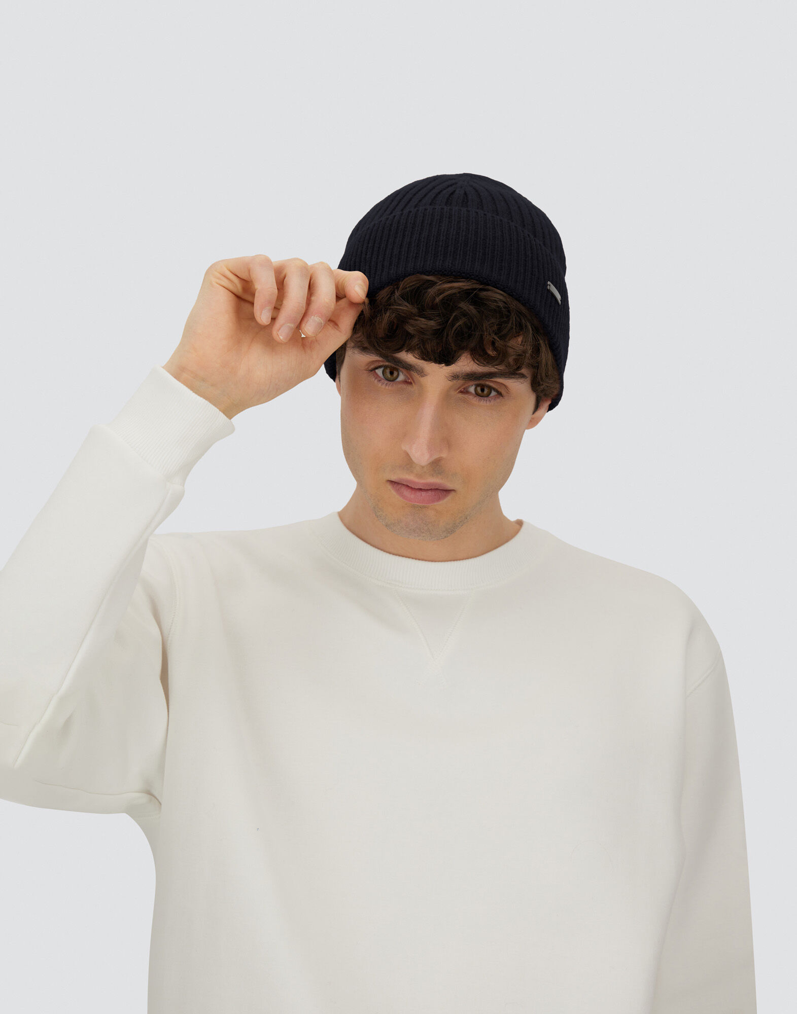 BEANIE IN DOUBLE RIB WOOL
