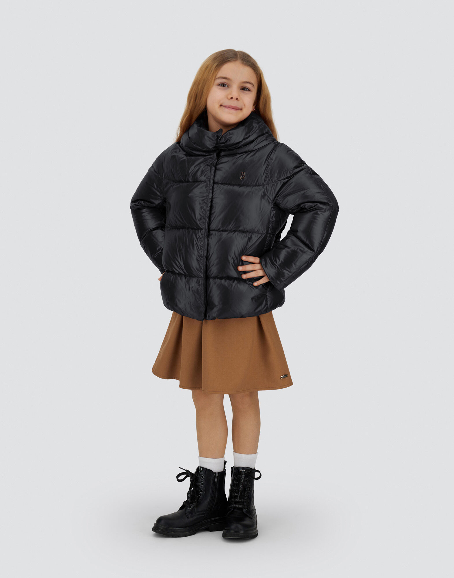 CAPE IN NYLON ULTRALIGHT