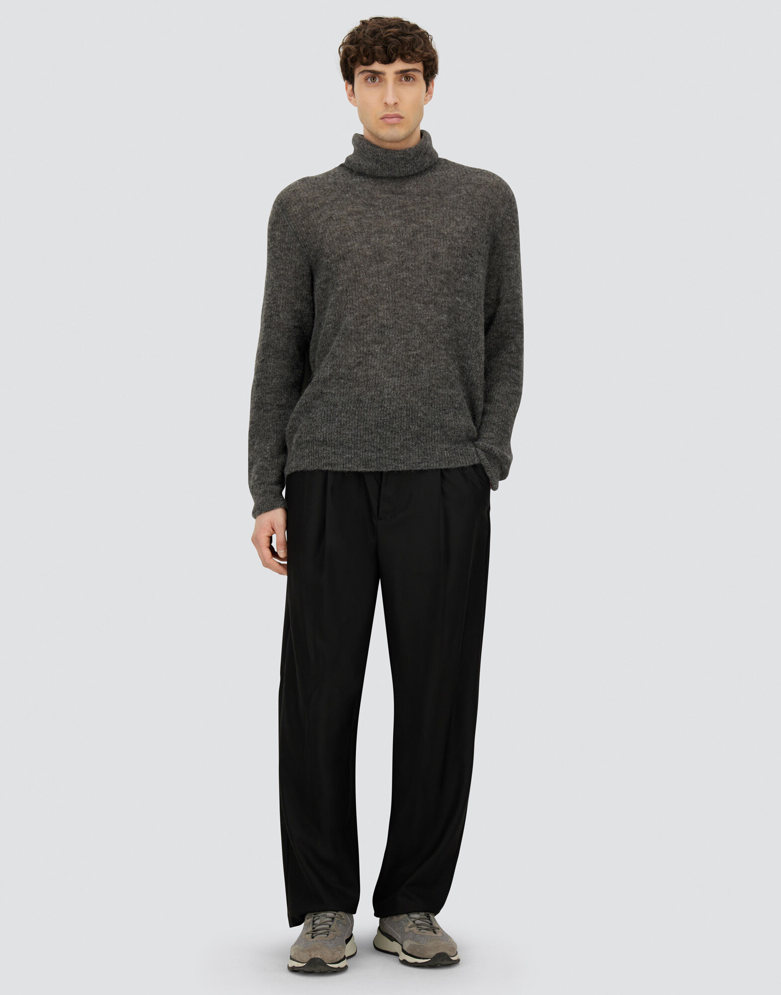 TROUSERS IN FLUID WOOL