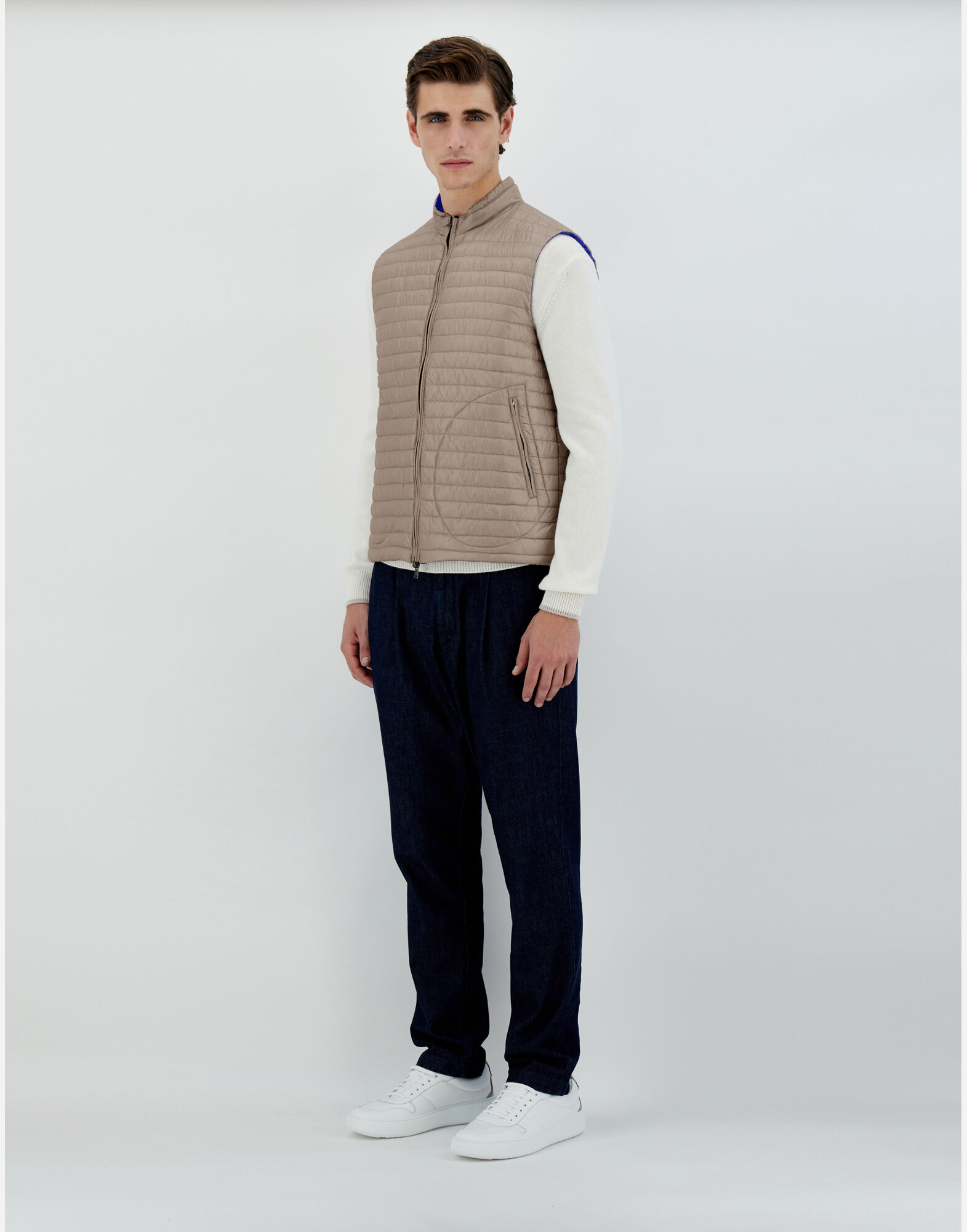 REVERSIBLE TWO-TONE WAISTCOAT IN NYLON ULTRALIGHT