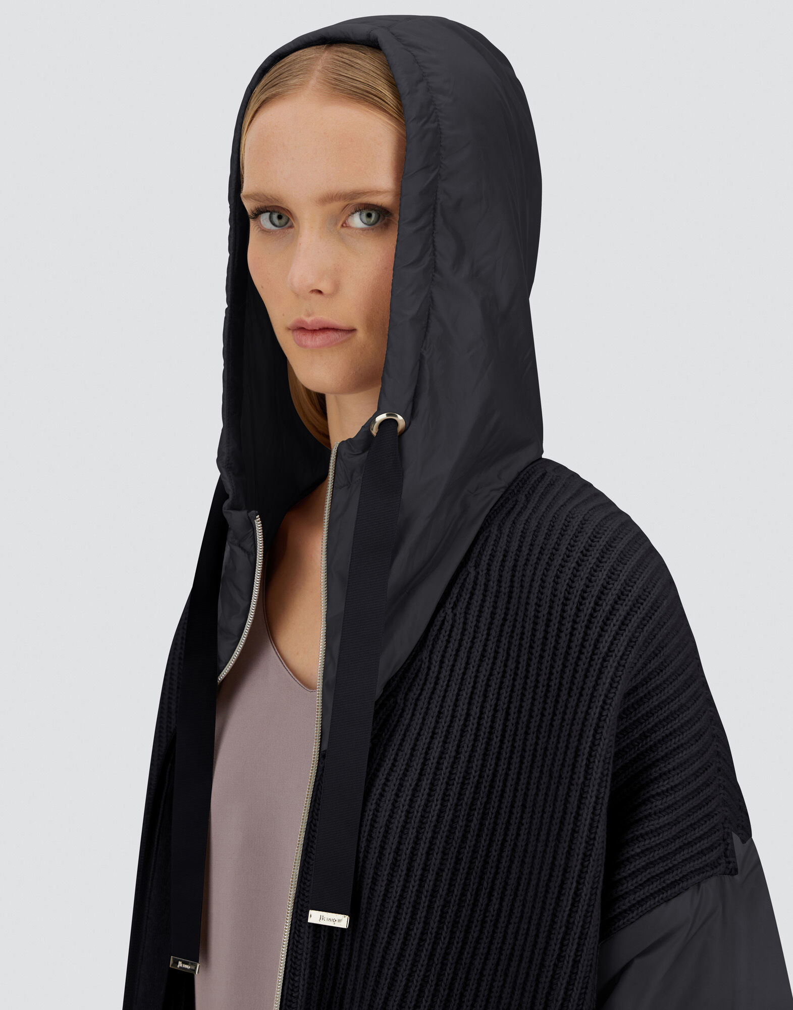 RESORT JACKET IN G.5 WOOL & NYLON ULTRALIGHT