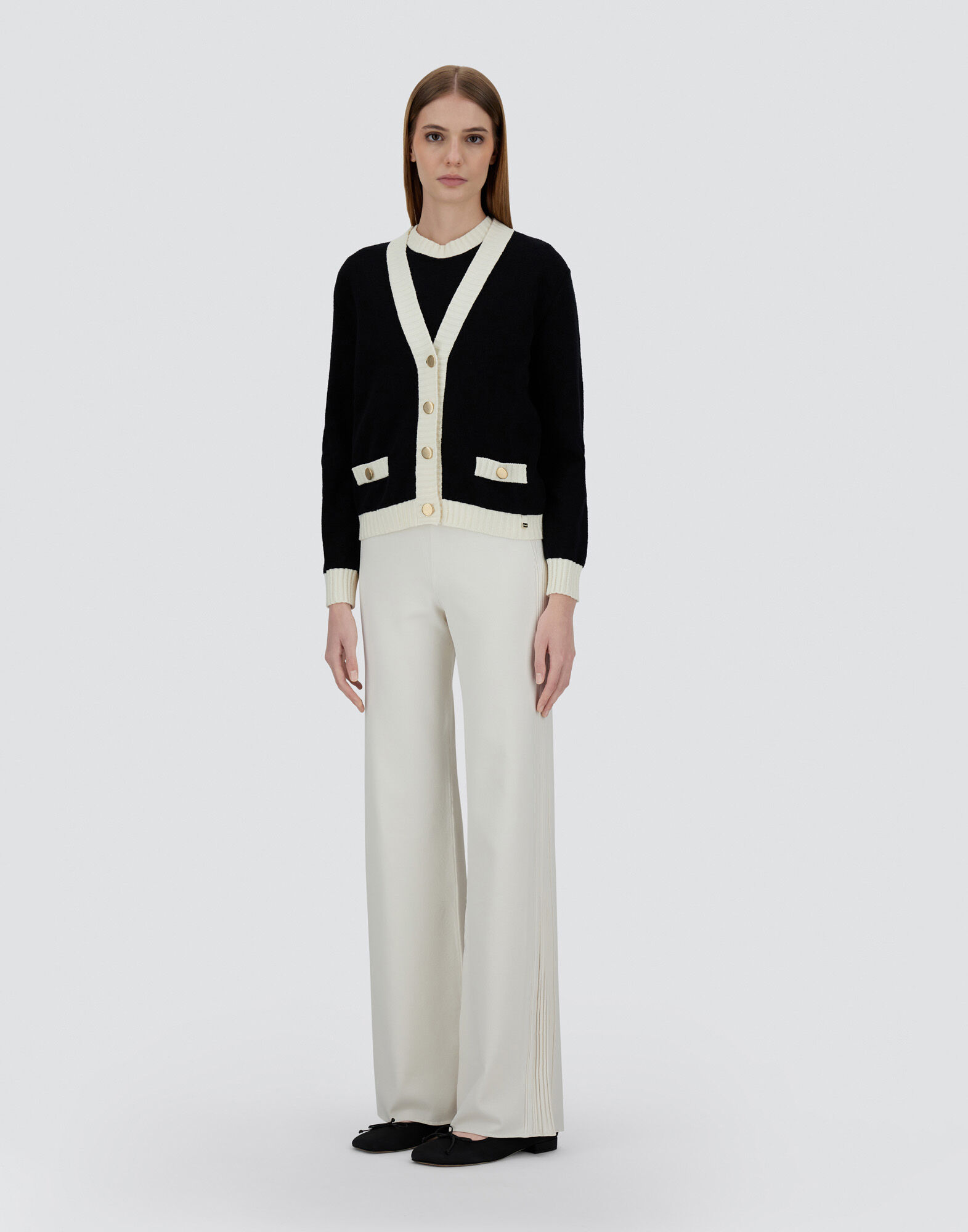 CARDIGAN IN BOUCL??KNIT