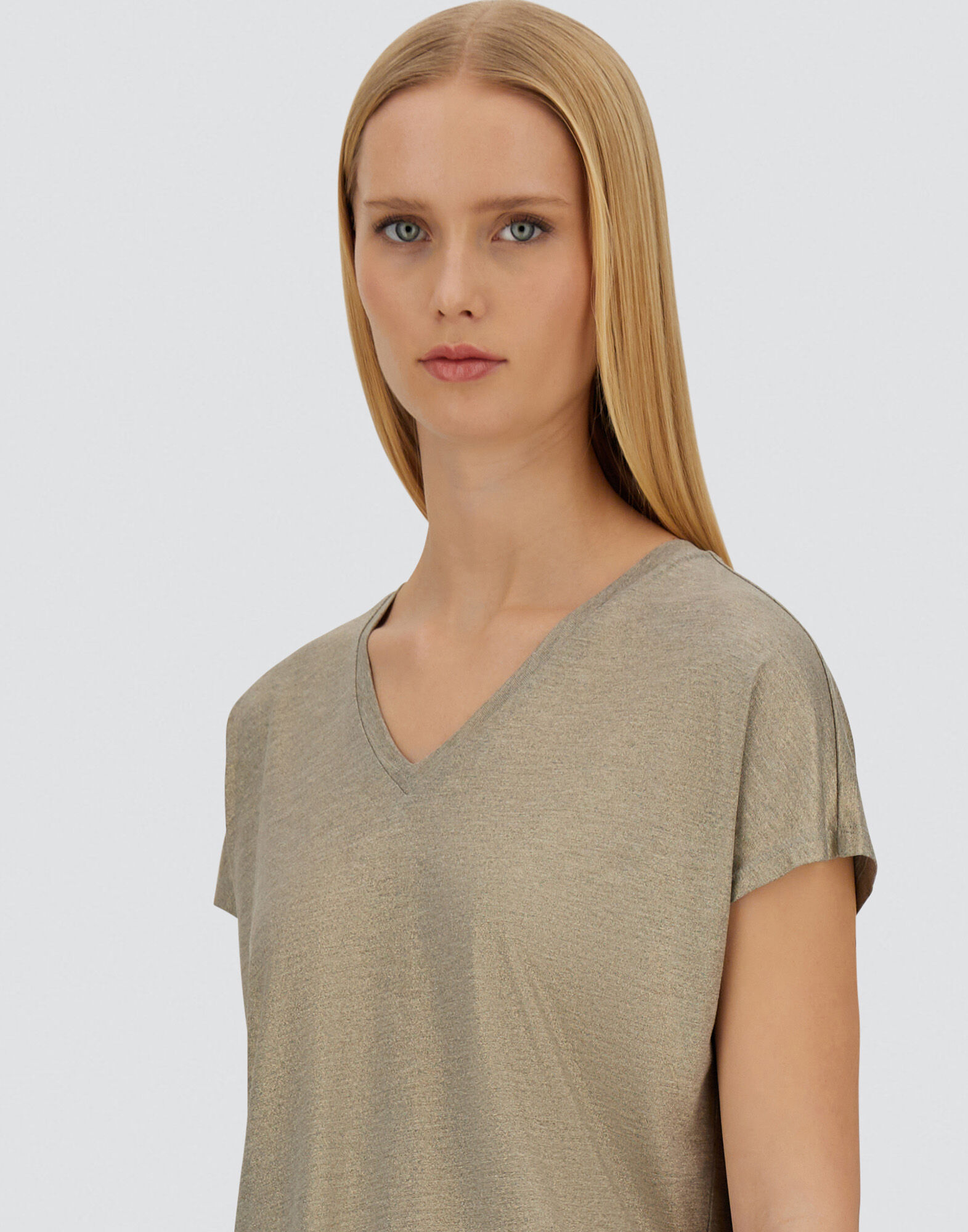 RESORT T-SHIRT IN SHIMMER FOIL JERSEY