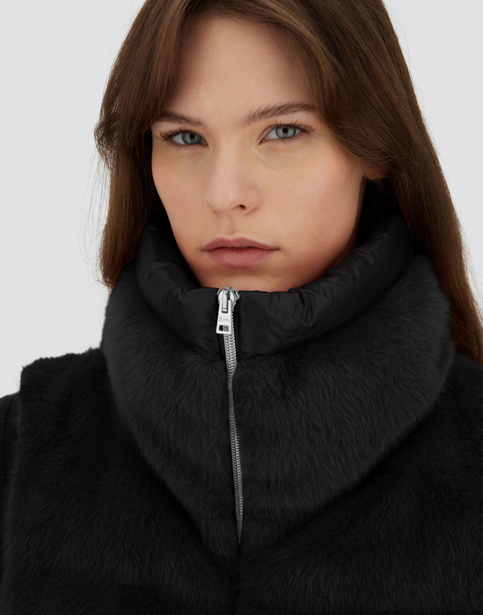 VEST IN LADY ALTERNATIVE FUR AND NYLON ULTRALIGHT