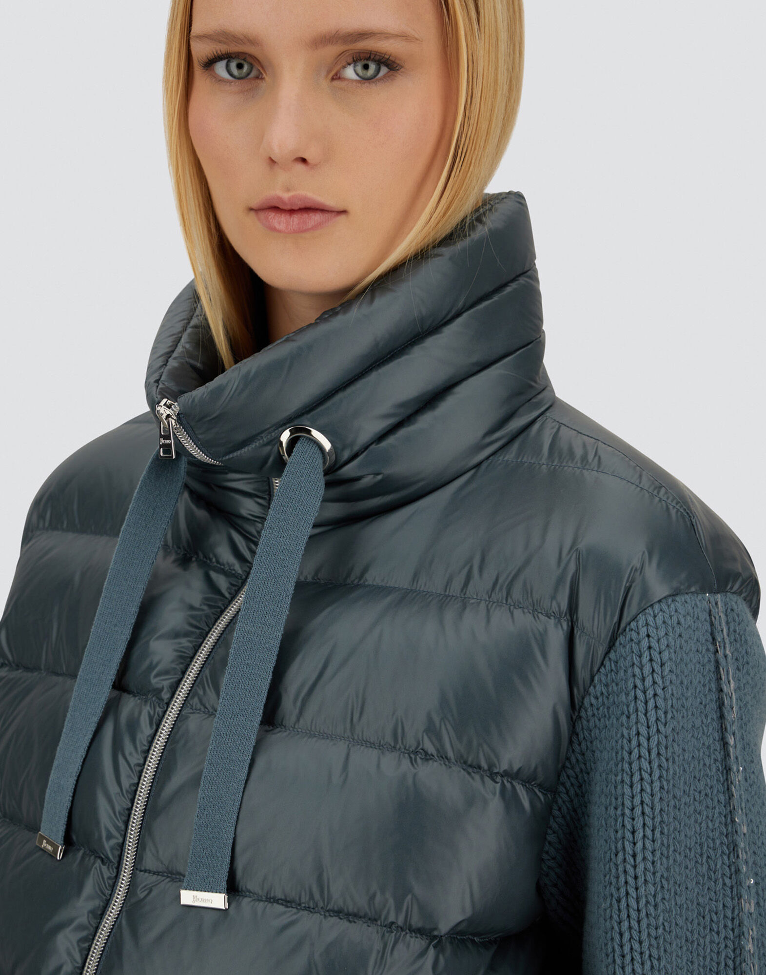 RESORT JACKET IN NYLON ULTRALIGHT & KNIT