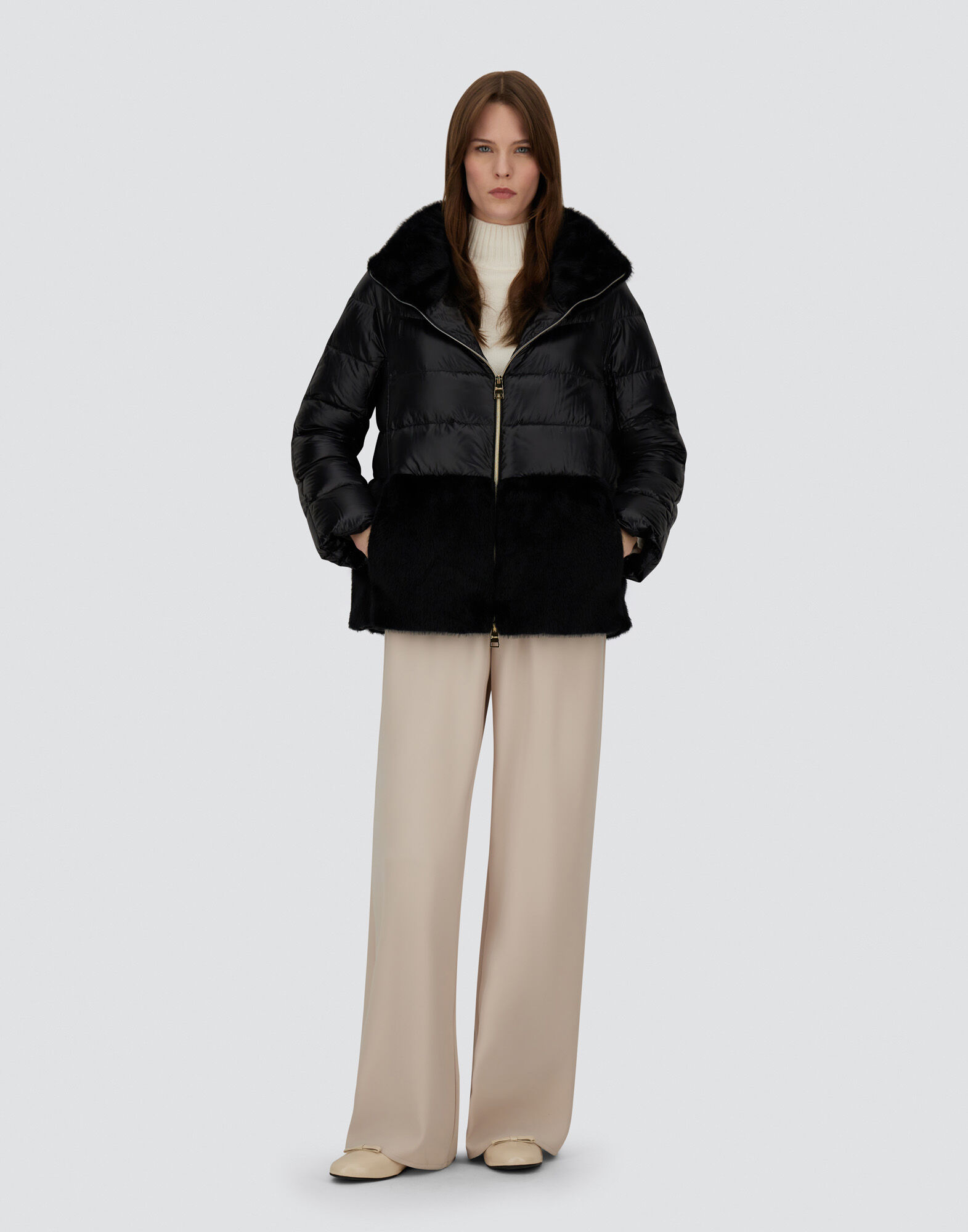 CAPE IN NYLON ULTRALIGHT AND LADY ALTERNATIVE FUR