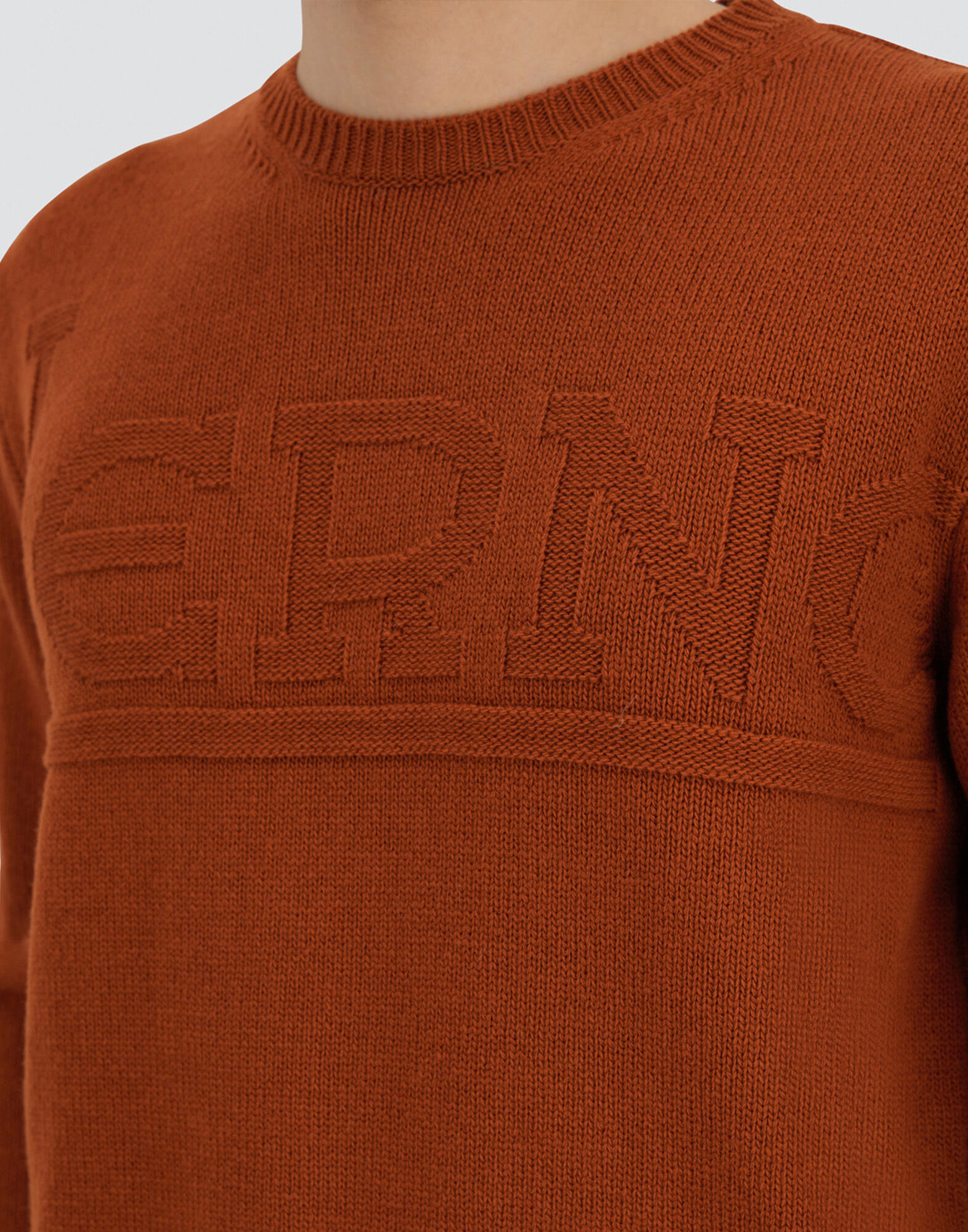 SWEATER IN 100% WOOL