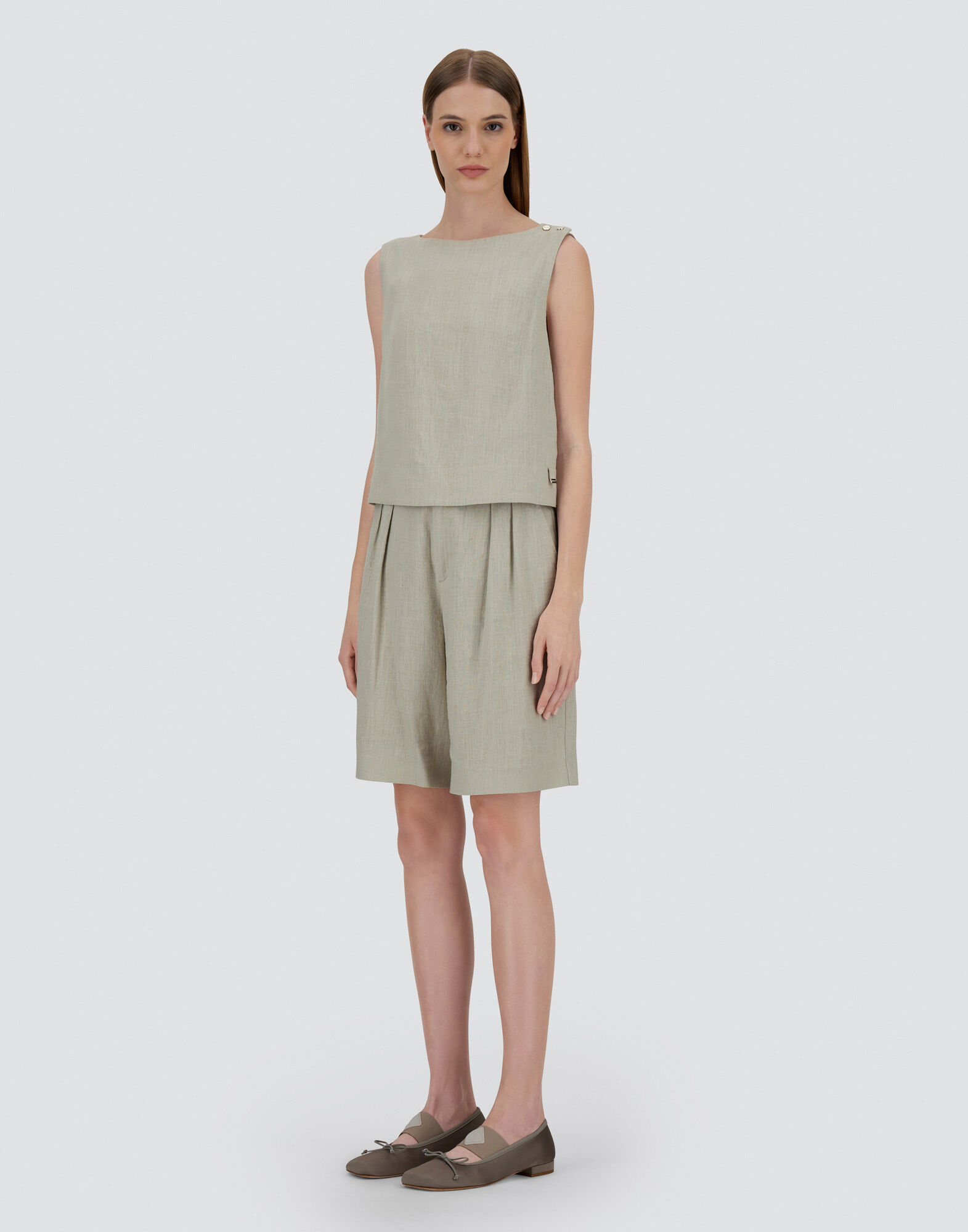 LINEN-BLEND TOP