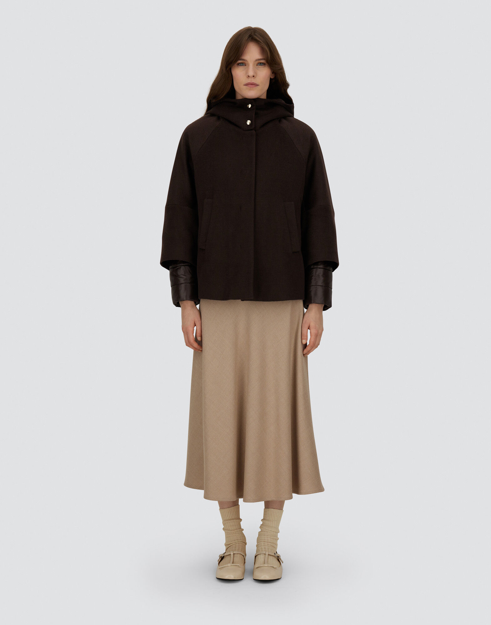 CAPE IN PURE CASHMERE AND NYLON ULTRALIGHT