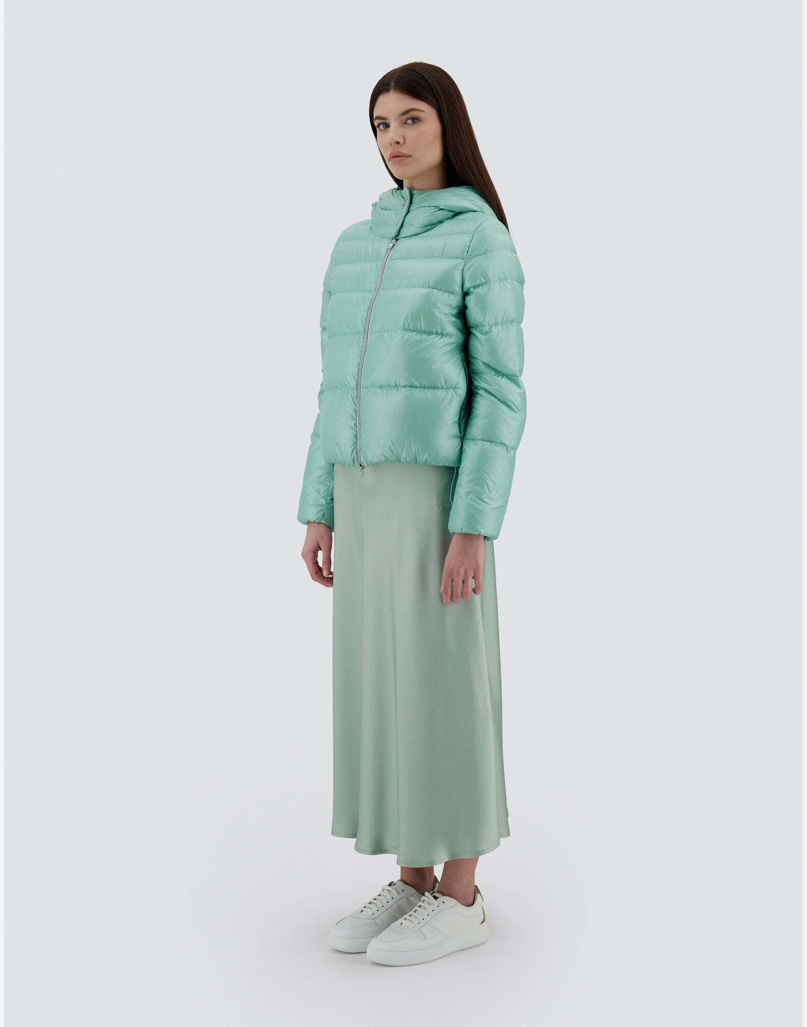 RESORT BOMBER JACKET IN NYLON ULTRALIGHT
