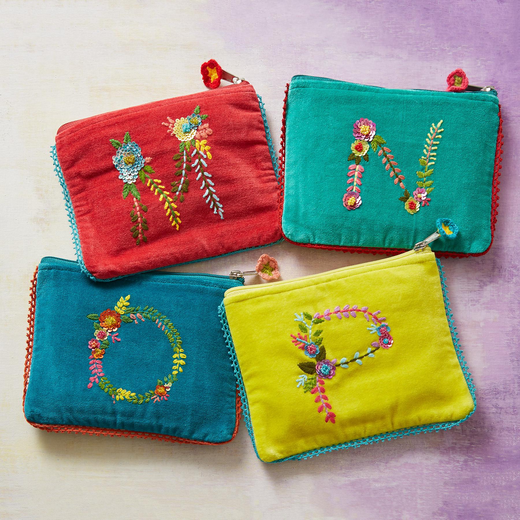 Garland Personalized Jewelry Pouch
