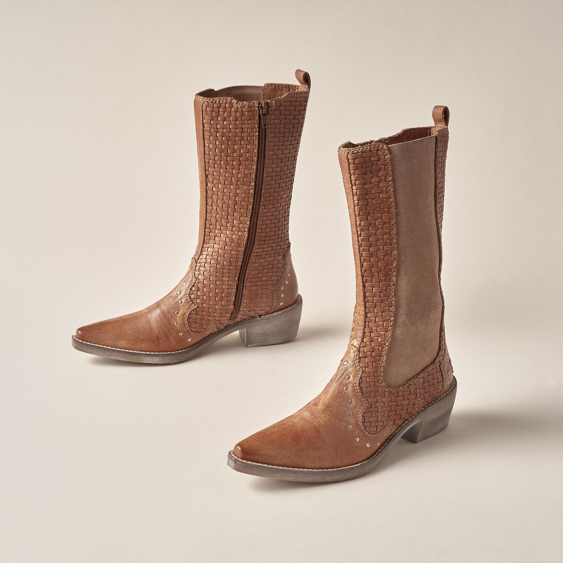 Hidden Grove Boots