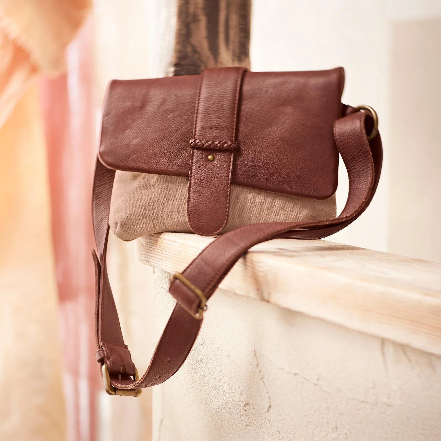 Aiden Sling Bag