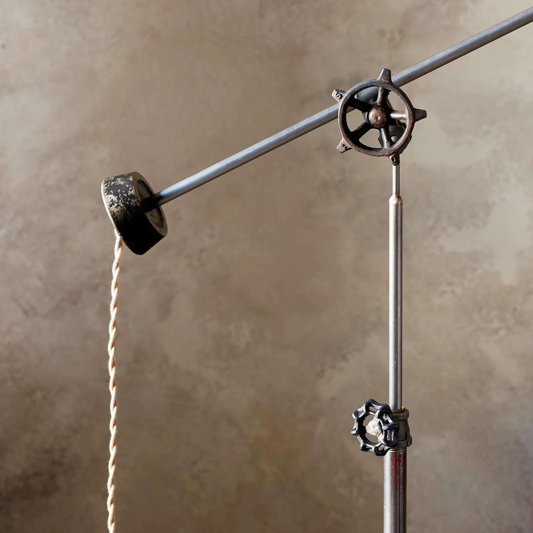 Ashland Floor Lamp