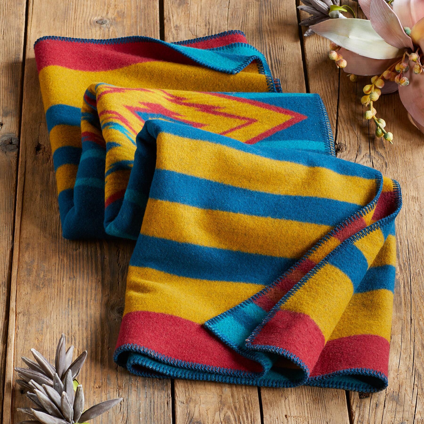 Sundance Canyon Throw