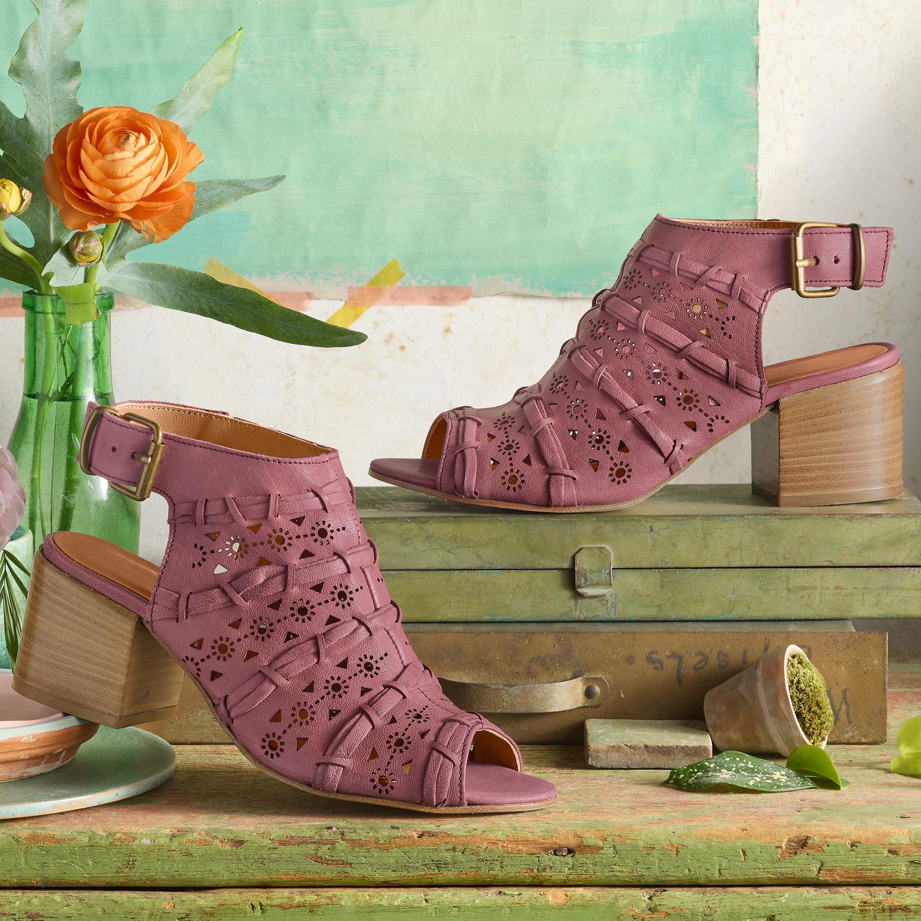 Santa Rosa Heels