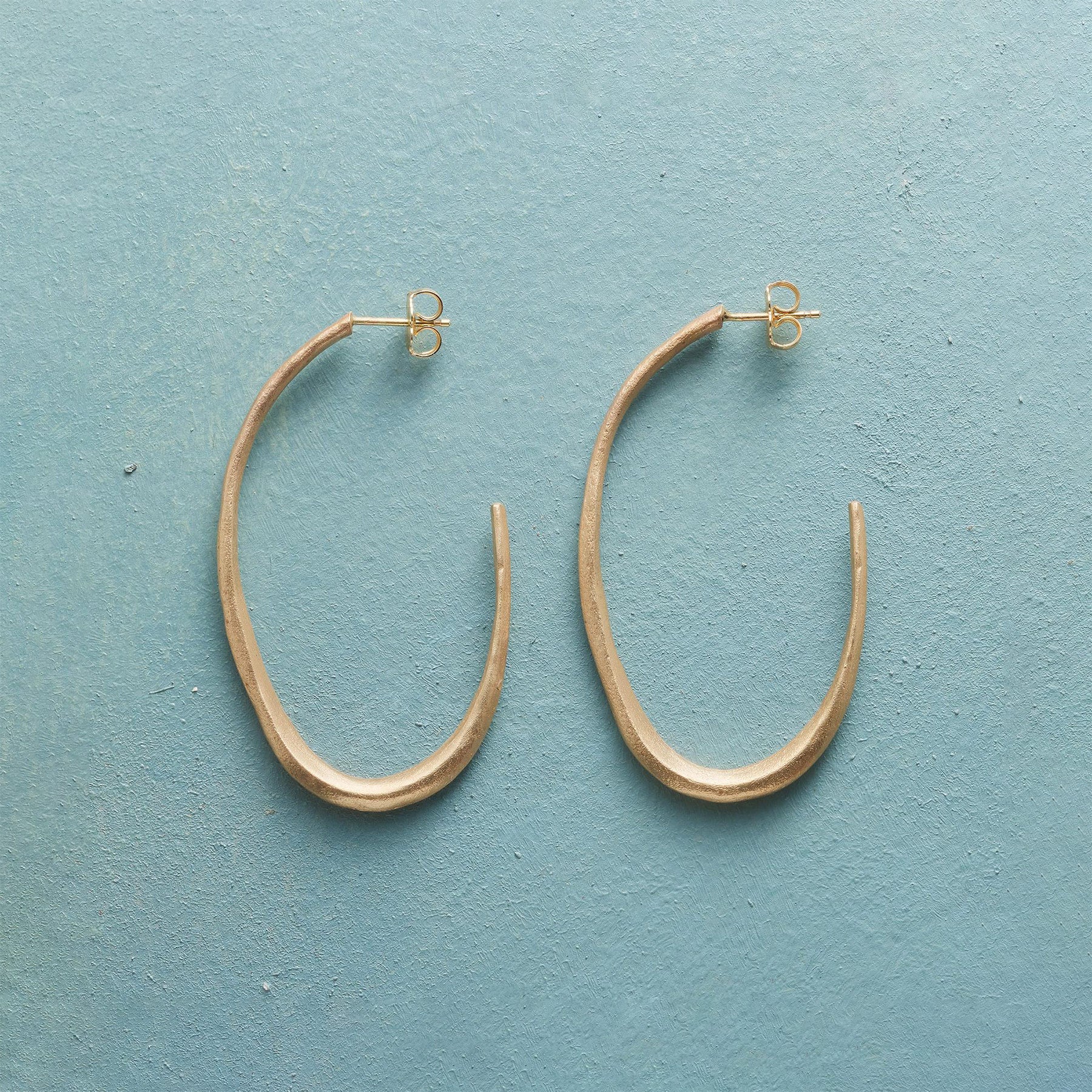 Liana Hoops