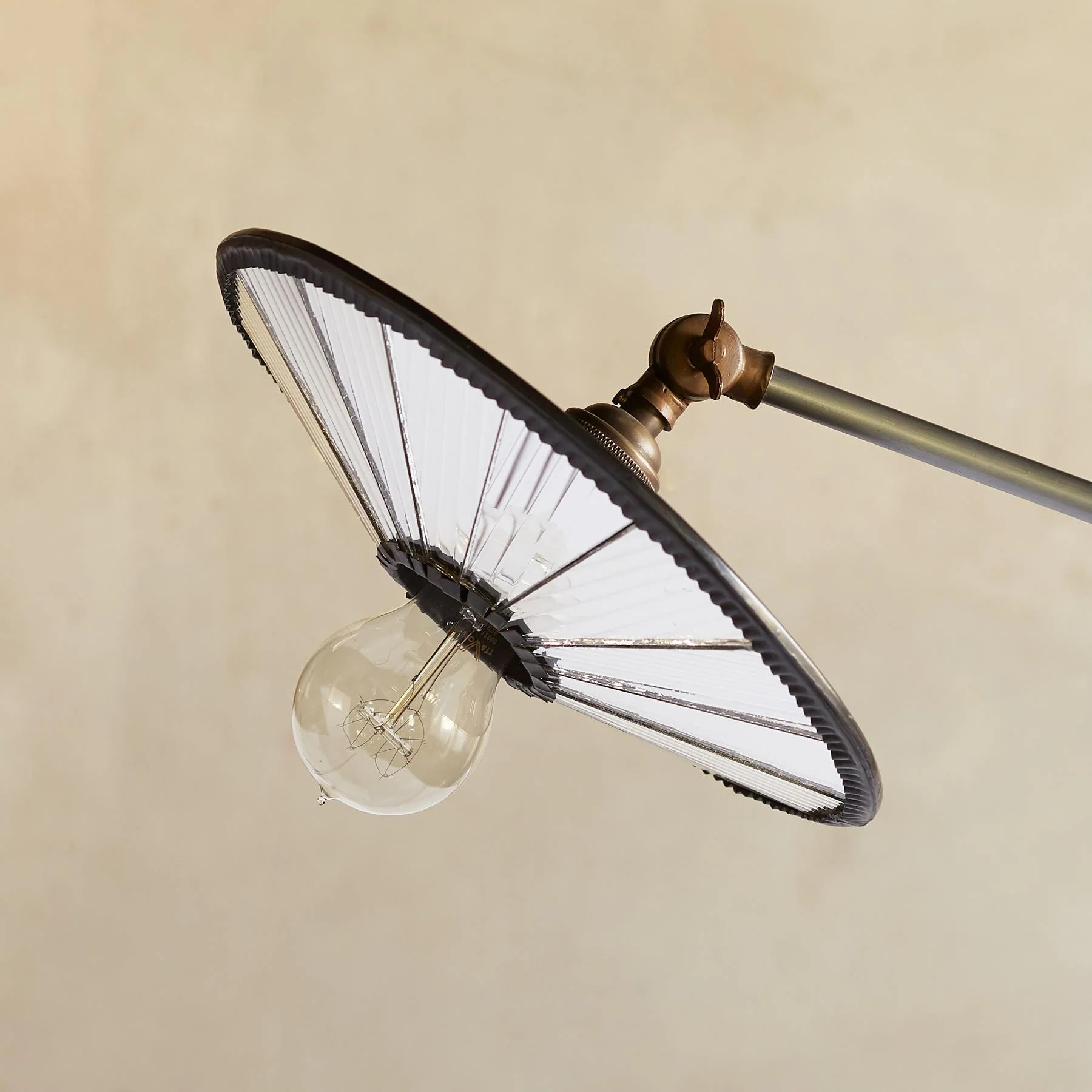 Vega Floor Lamp