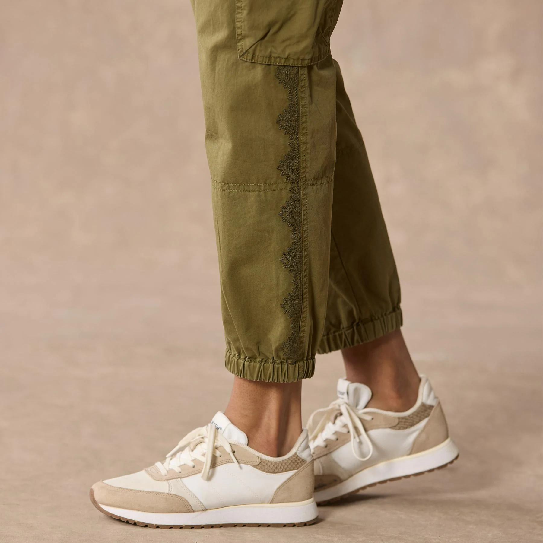 Geostitch Joggers, Petite