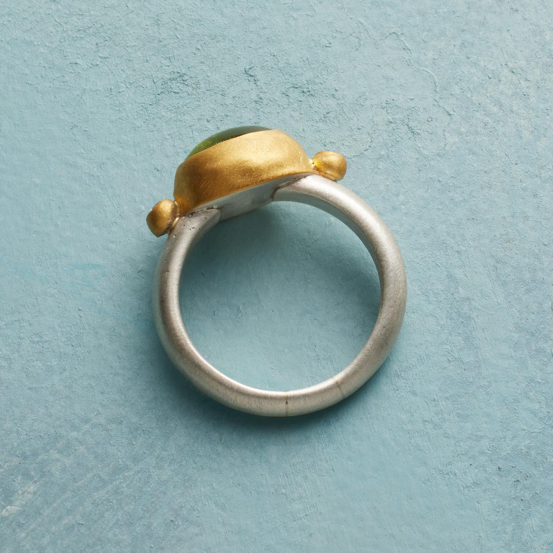 Garden Vista Peridot Ring