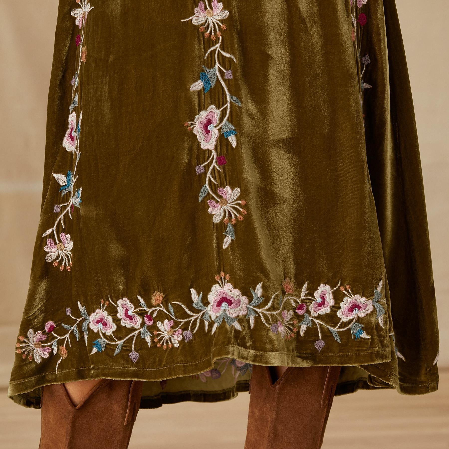 Shalea Velvet Dress