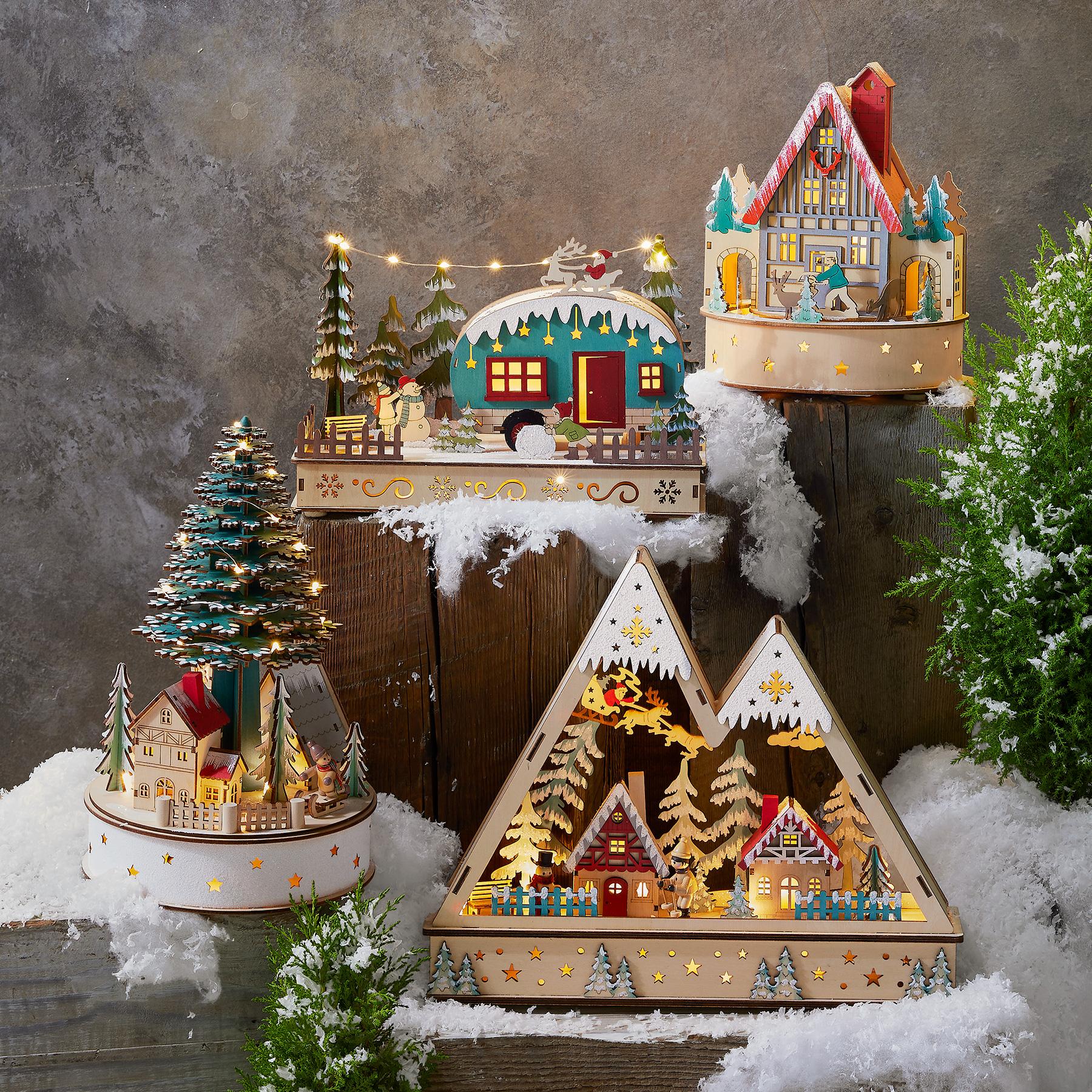 Holiday Village Tree