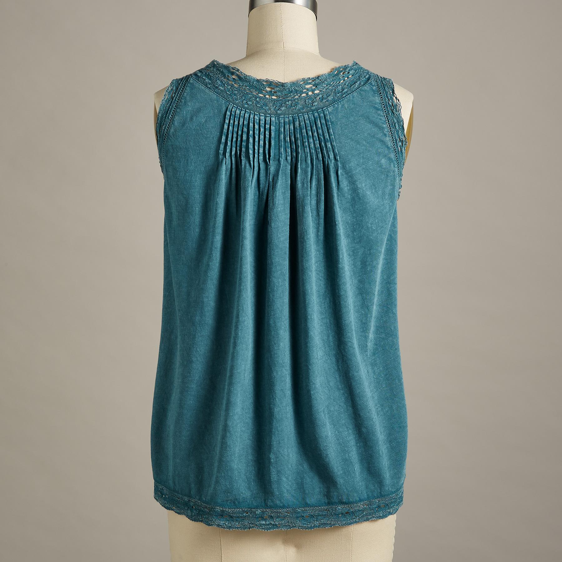 Theia Tank, Petite