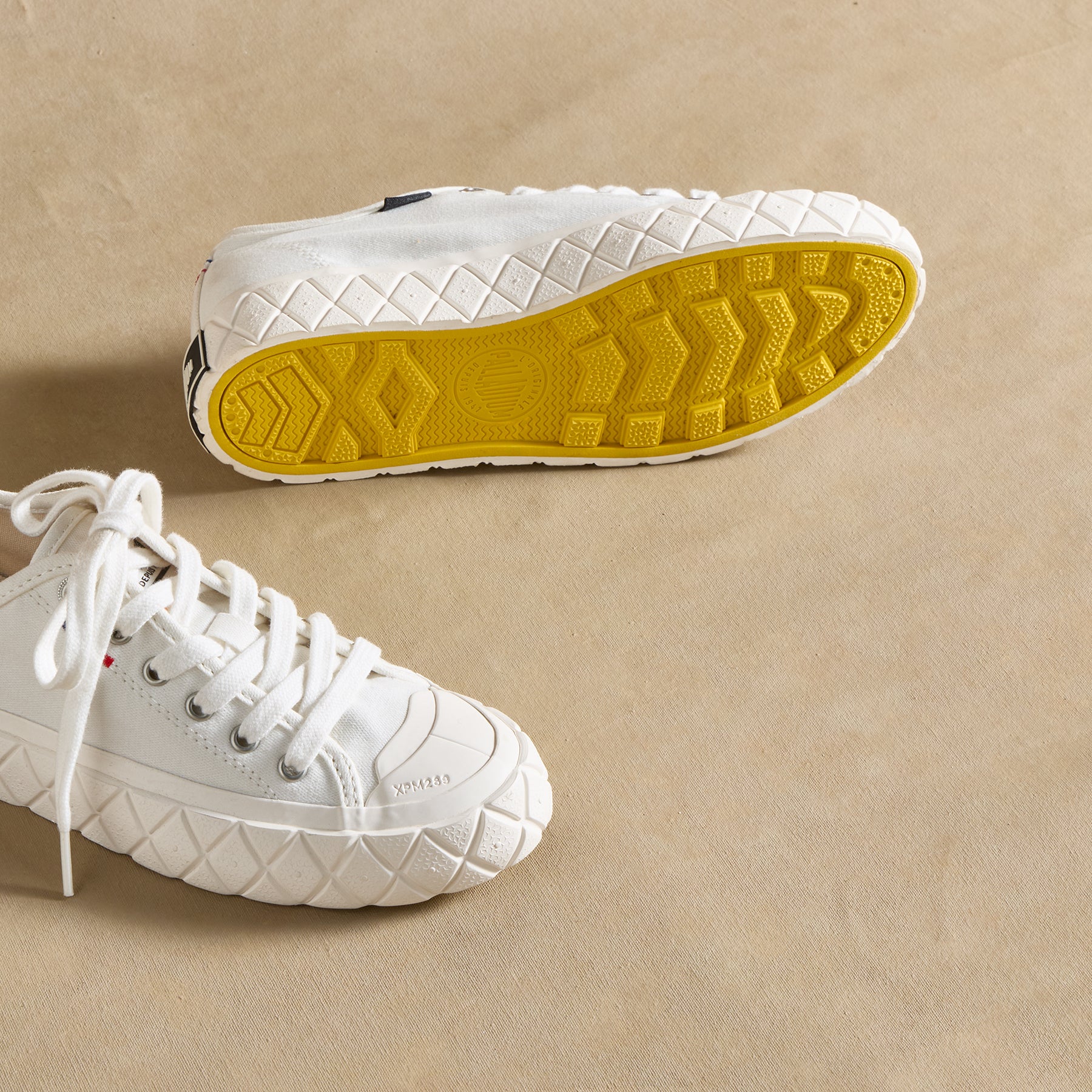 Palla Ace Low Top Sneakers