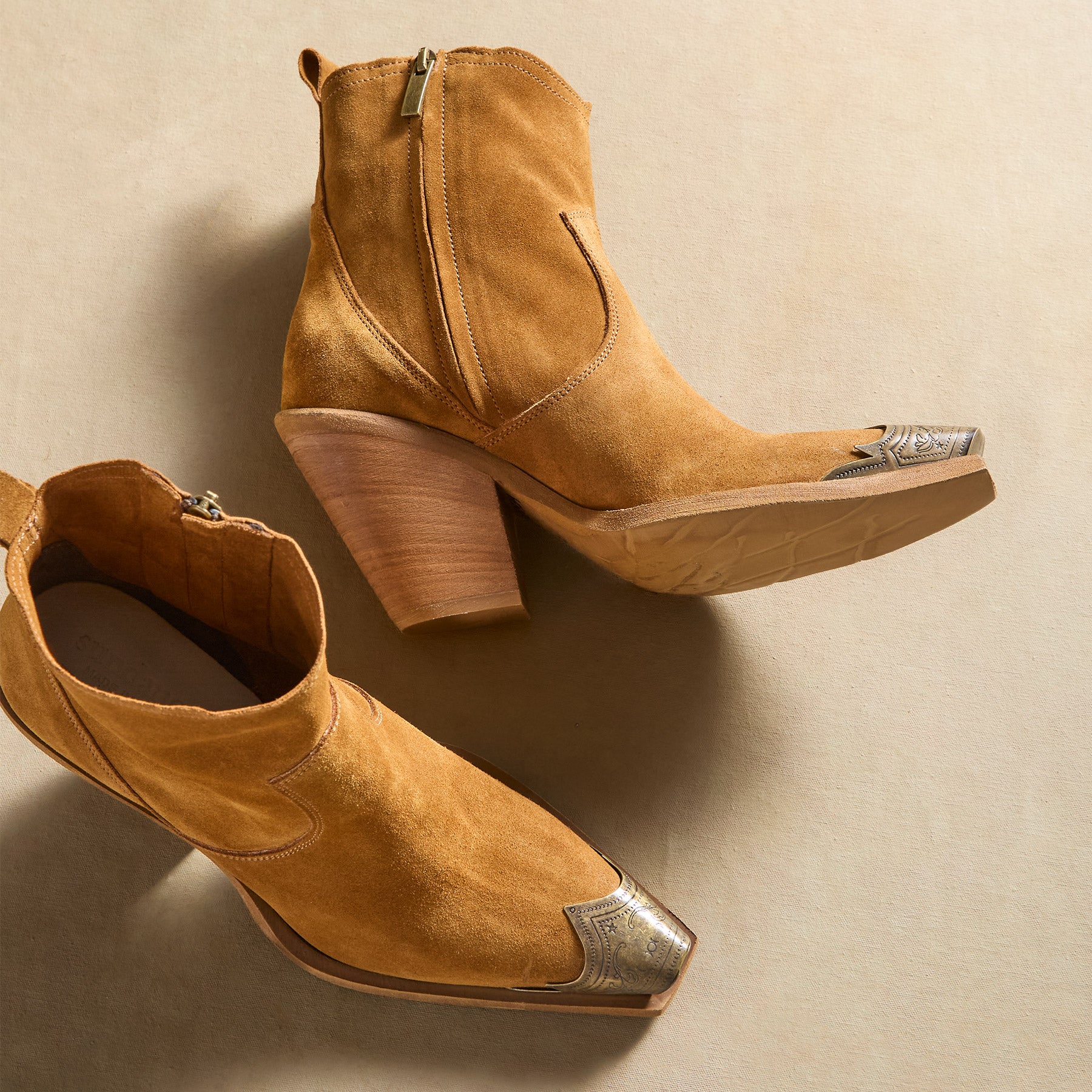 Medina Boots
