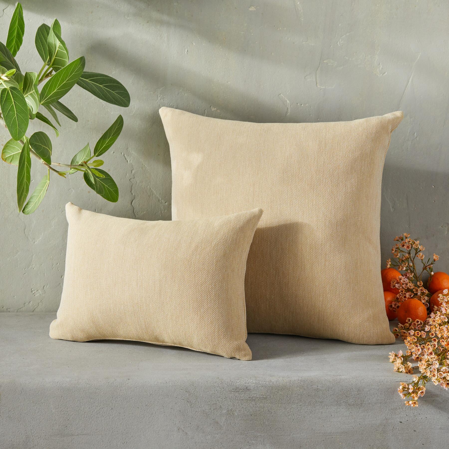 Outdoor Resort Pillow