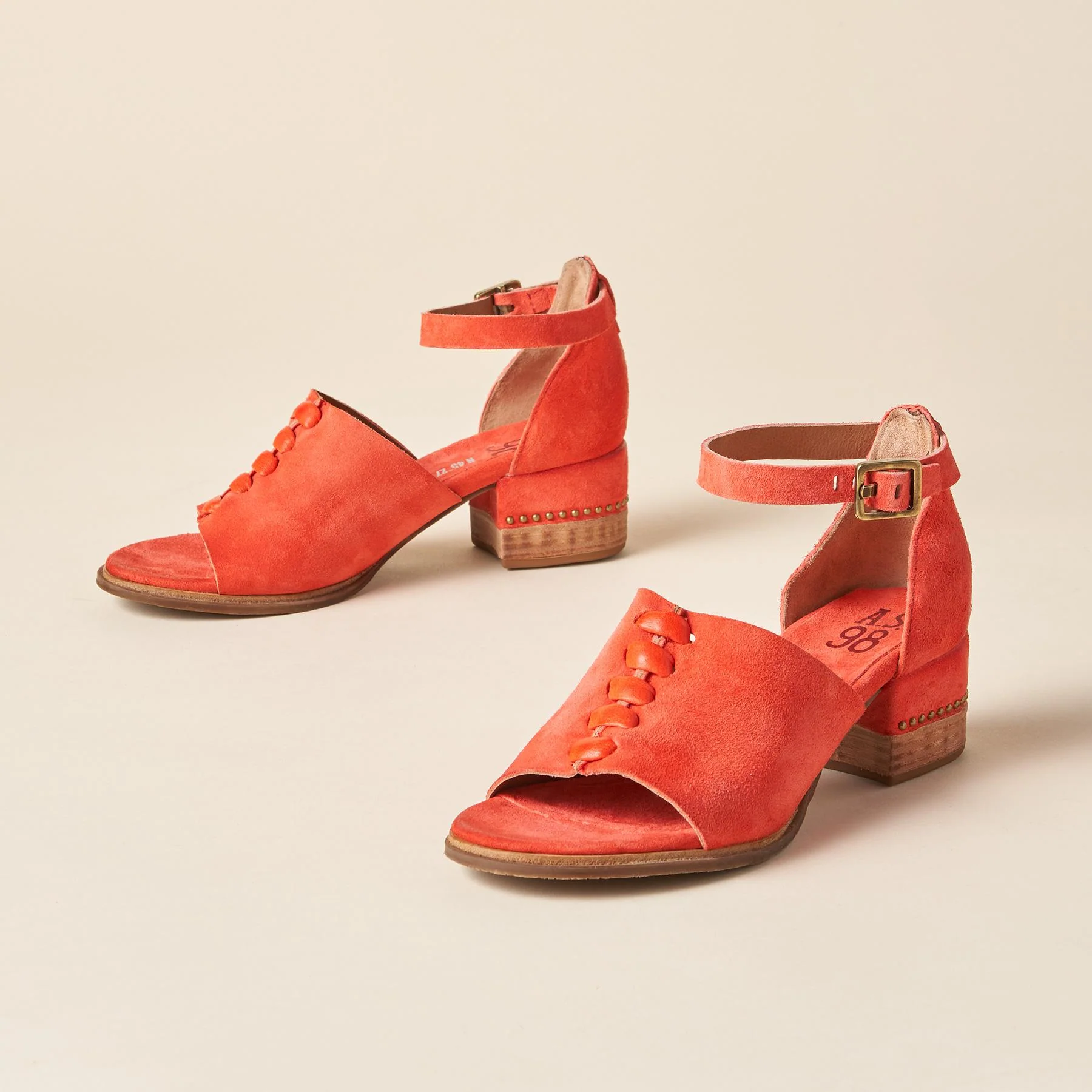 Mignon Sandal