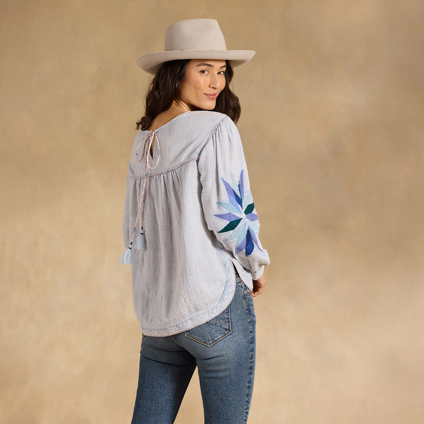 Wanderlust Top