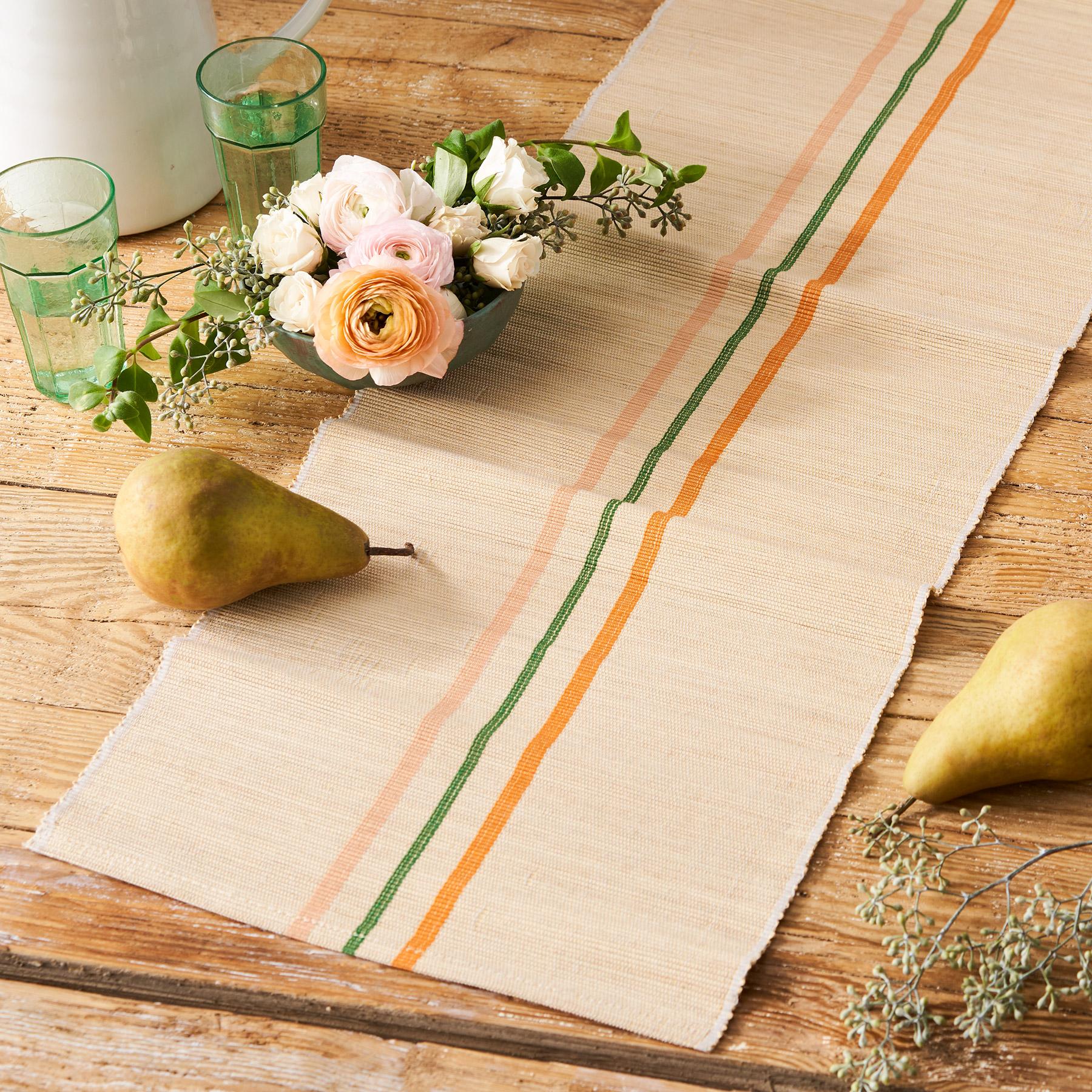 Dembe Tablerunner