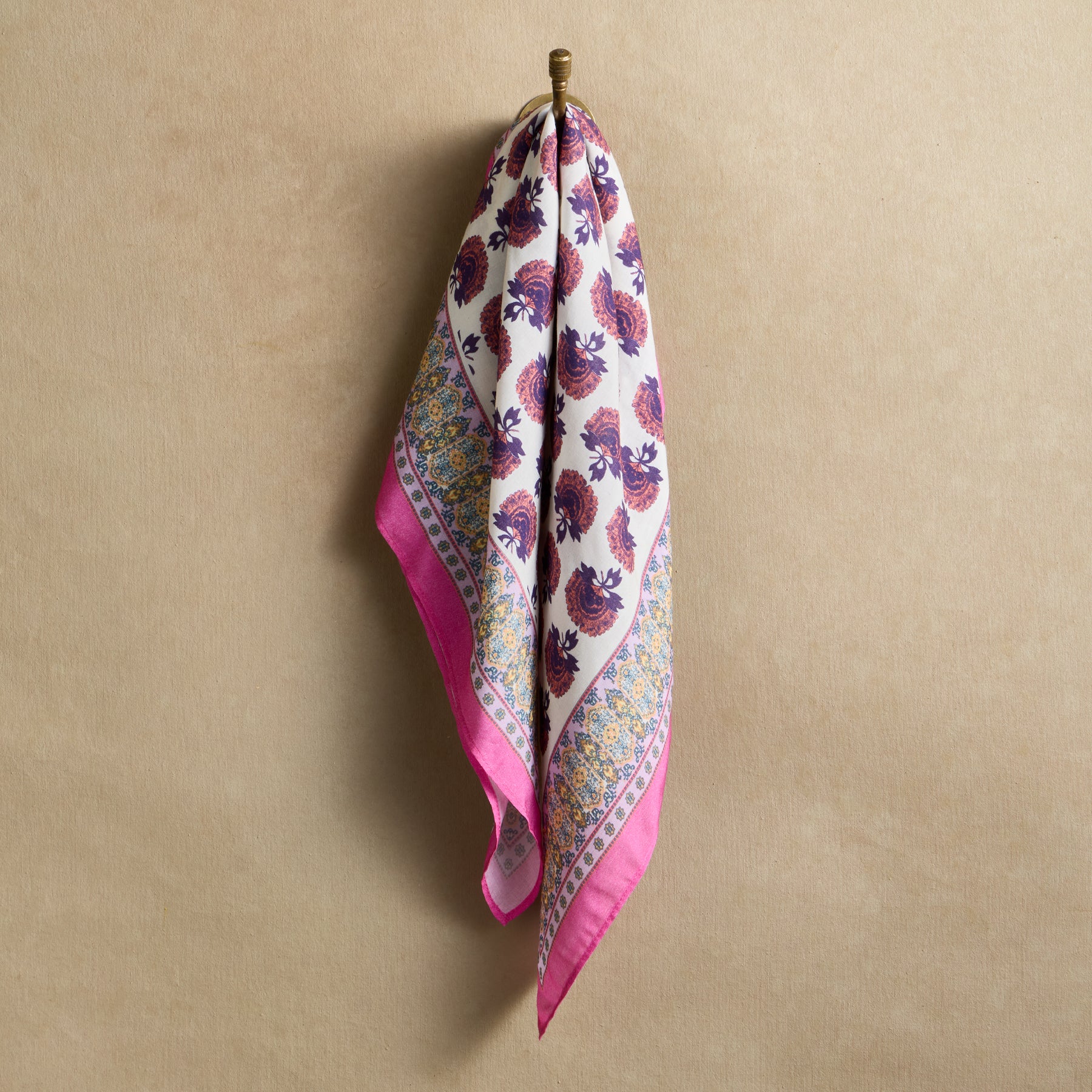 Emerson Bandana