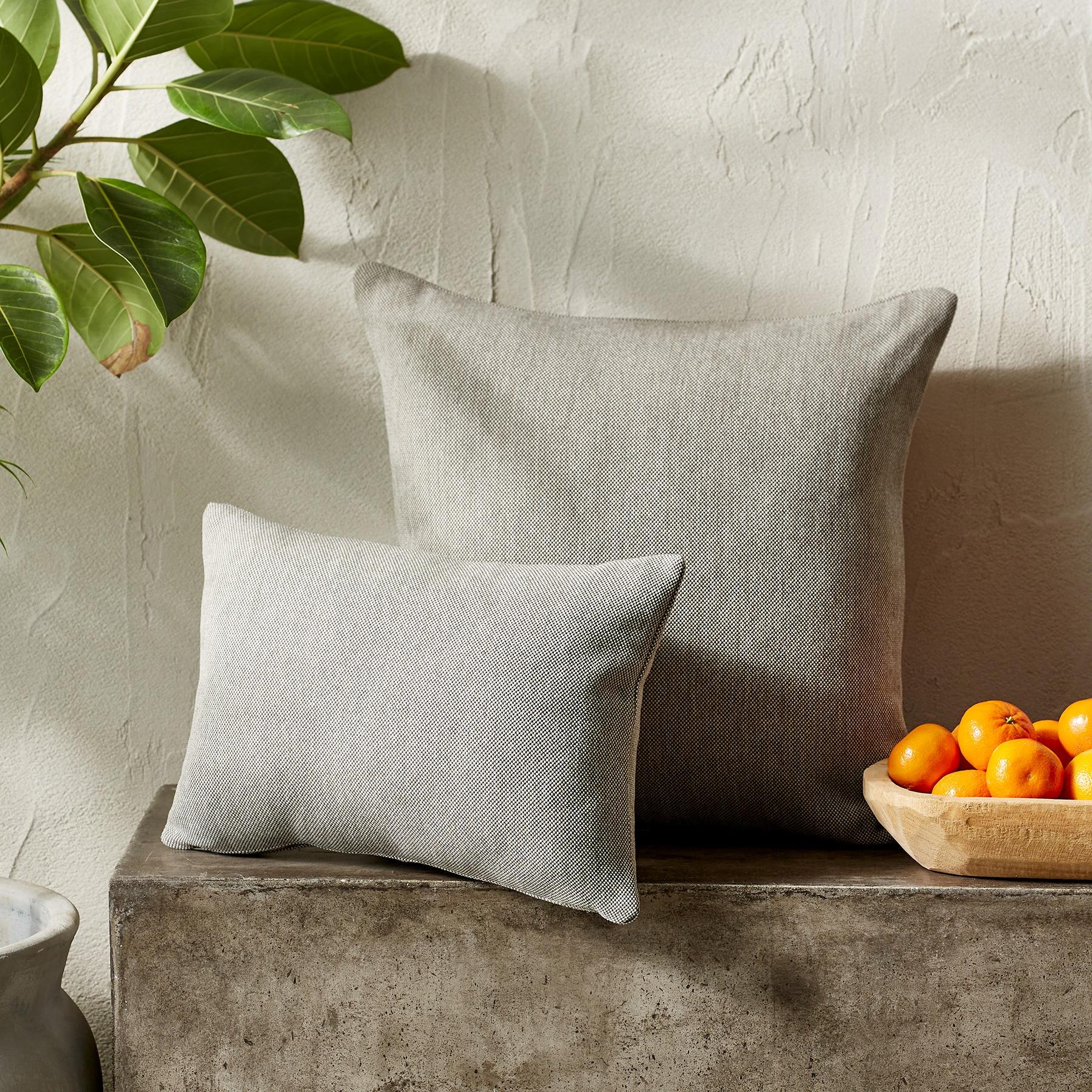 Outdoor Resort Pillow