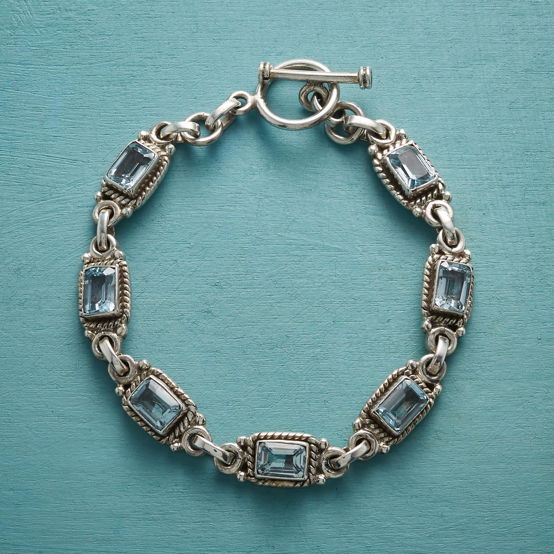 Stepwise Bracelet