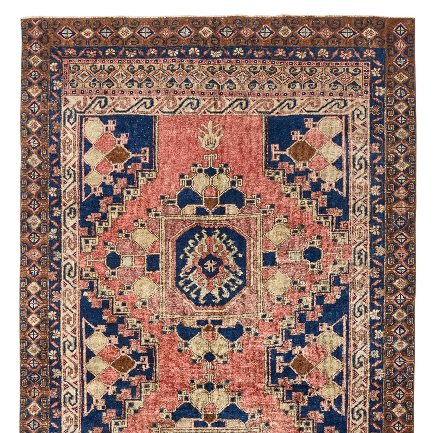 Leyla Rug