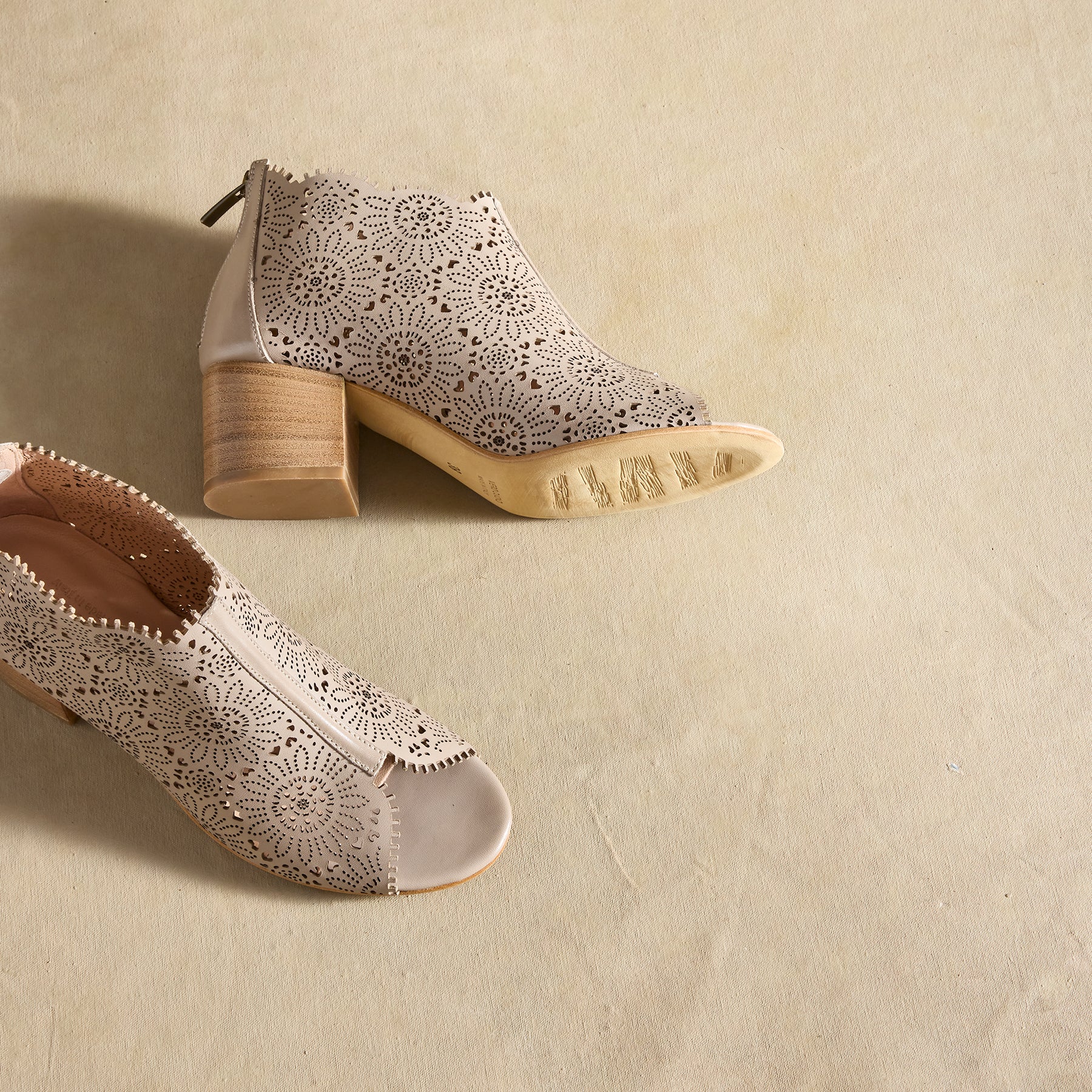 Penelope Sandals